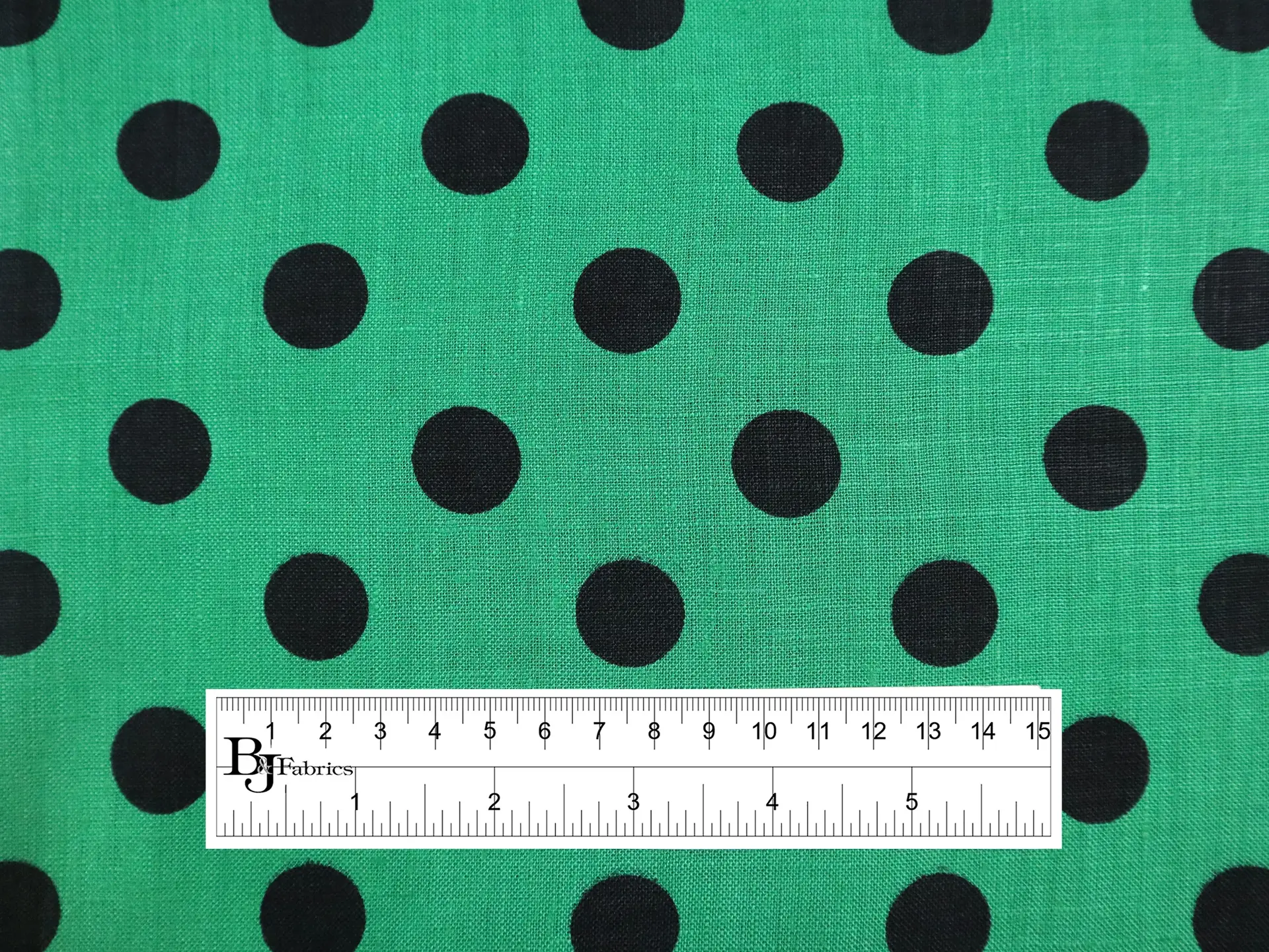Linen Broadcloth with Polka Dot Print in Green