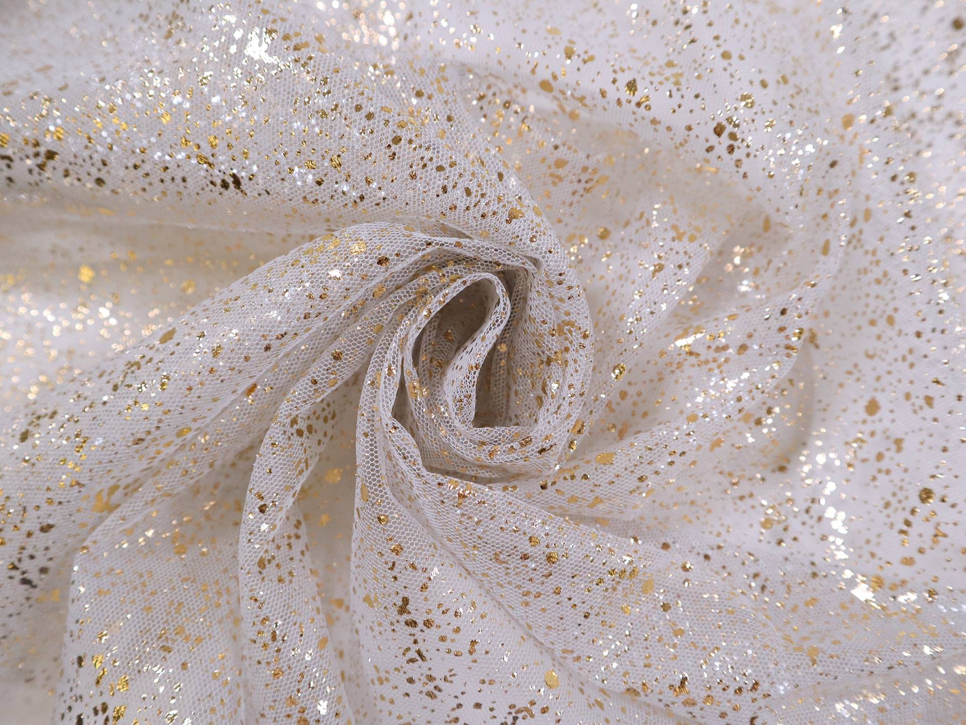 Metallic Speckled Tulle in Light Grey & Gold