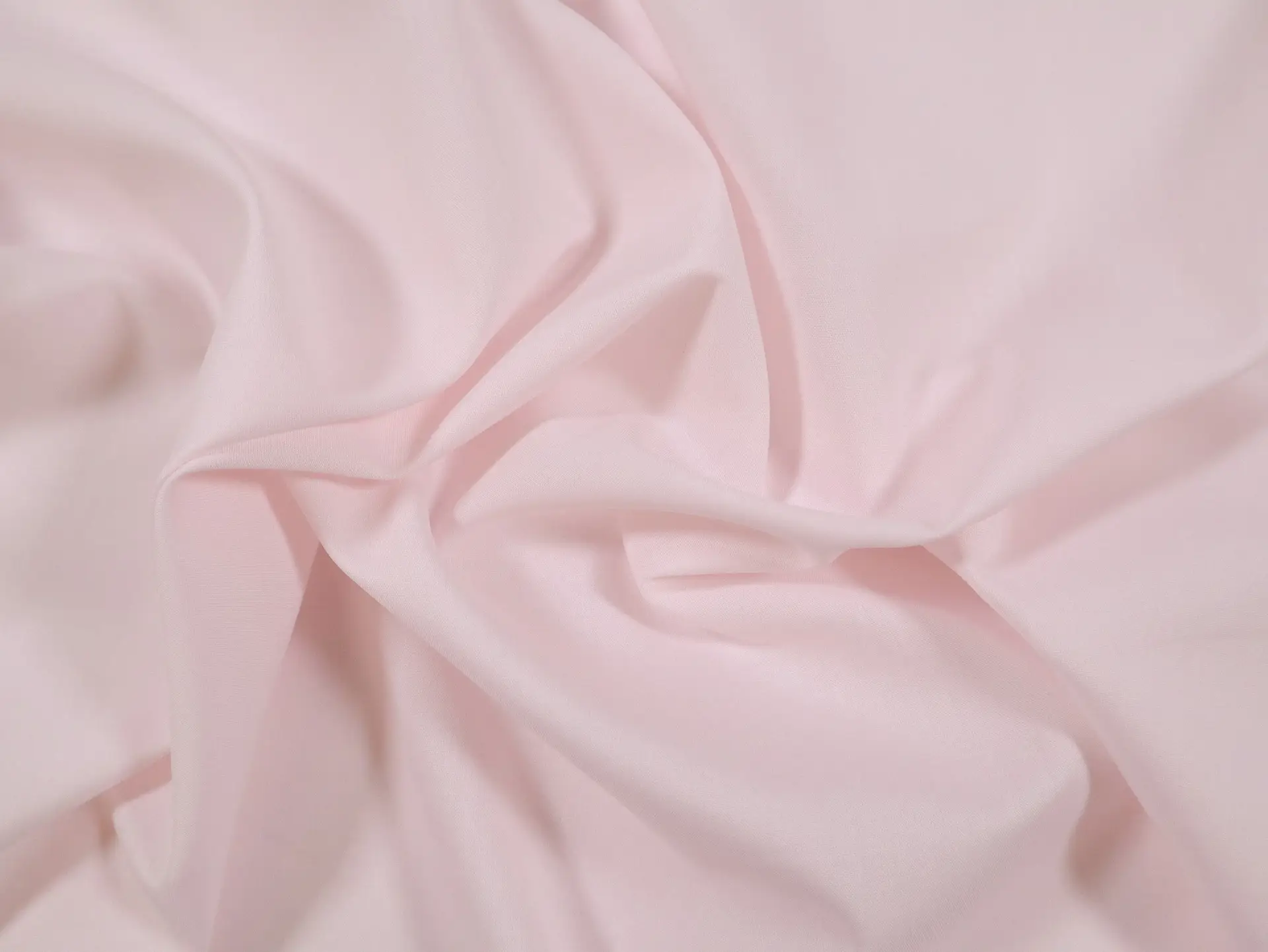 Polyester Cotton Batiste in Ballet Pink