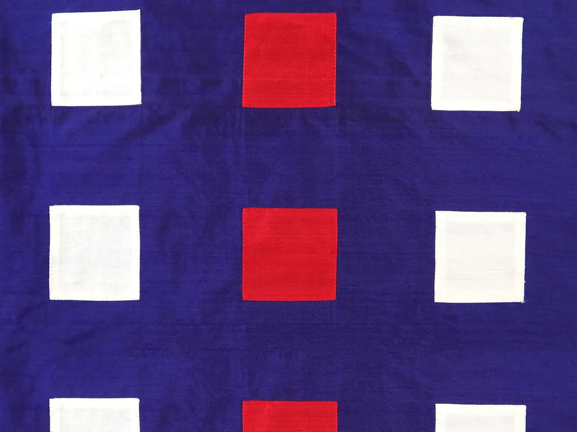 Color Blocked Appliqué Silk Shantung