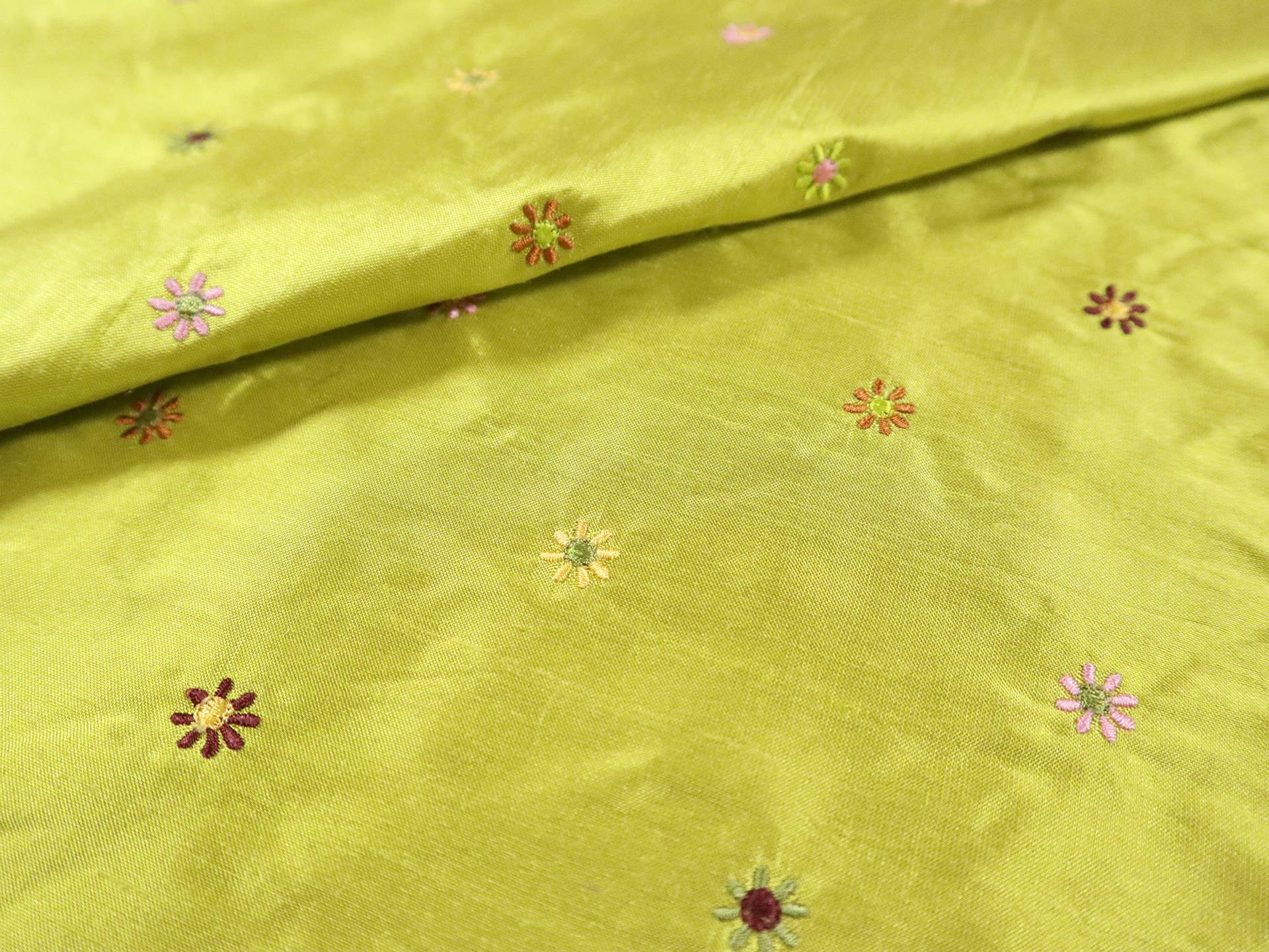 Silk Shantung with Petite Flowers in Chartreuse