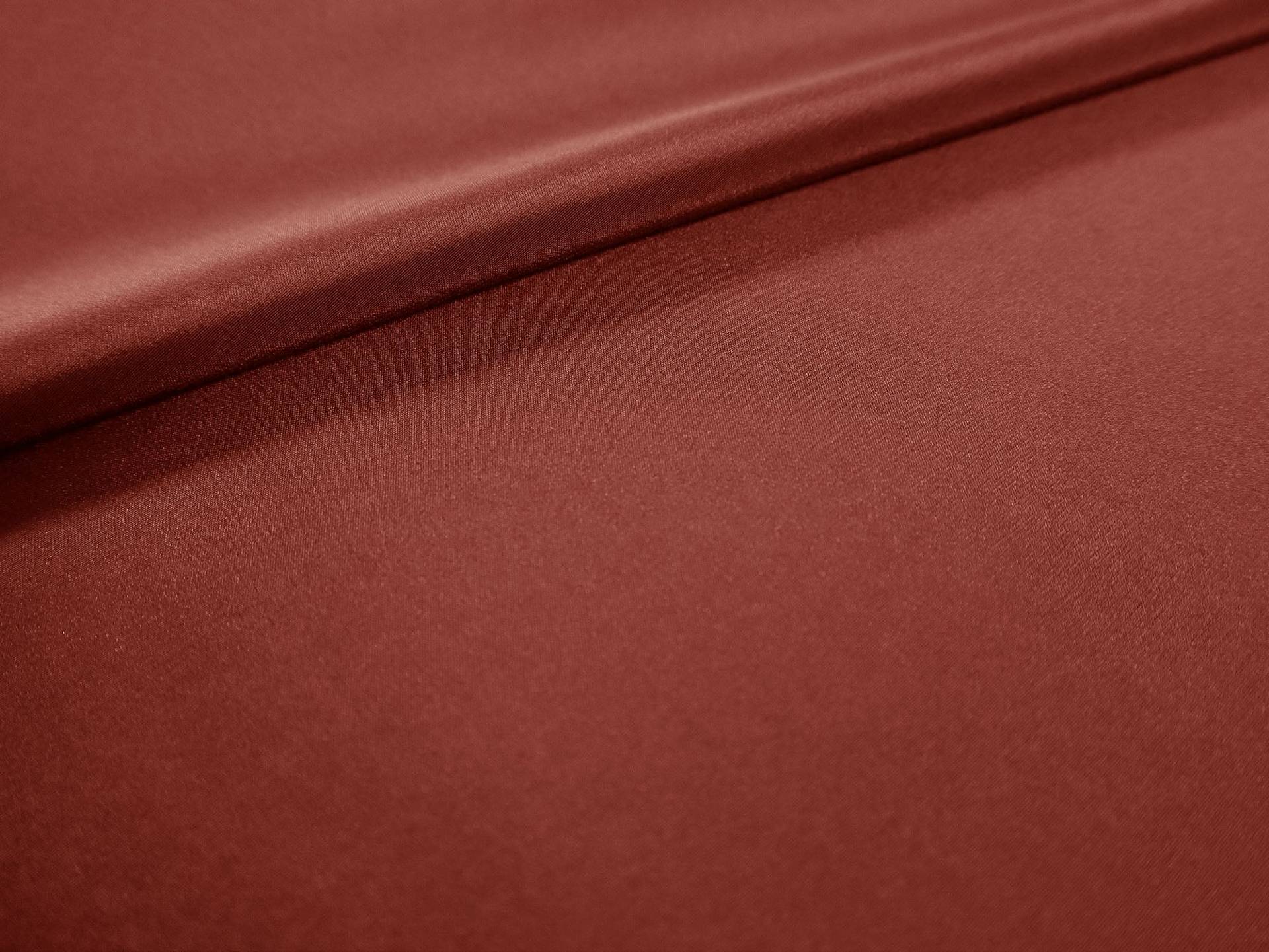 Silk Crepe de Chine in Maroon