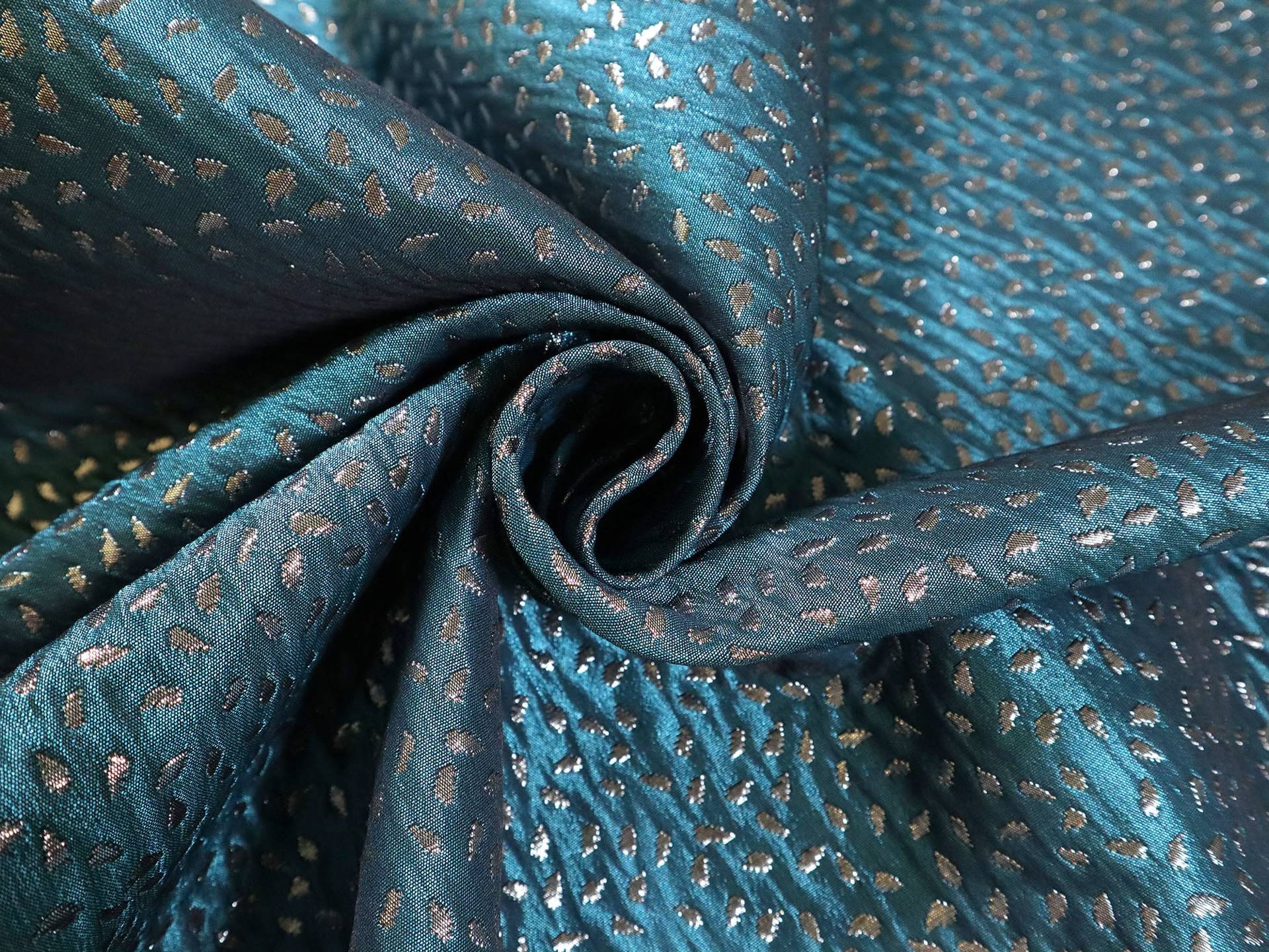 Metallic Paisley Brocade in Teal & Silver