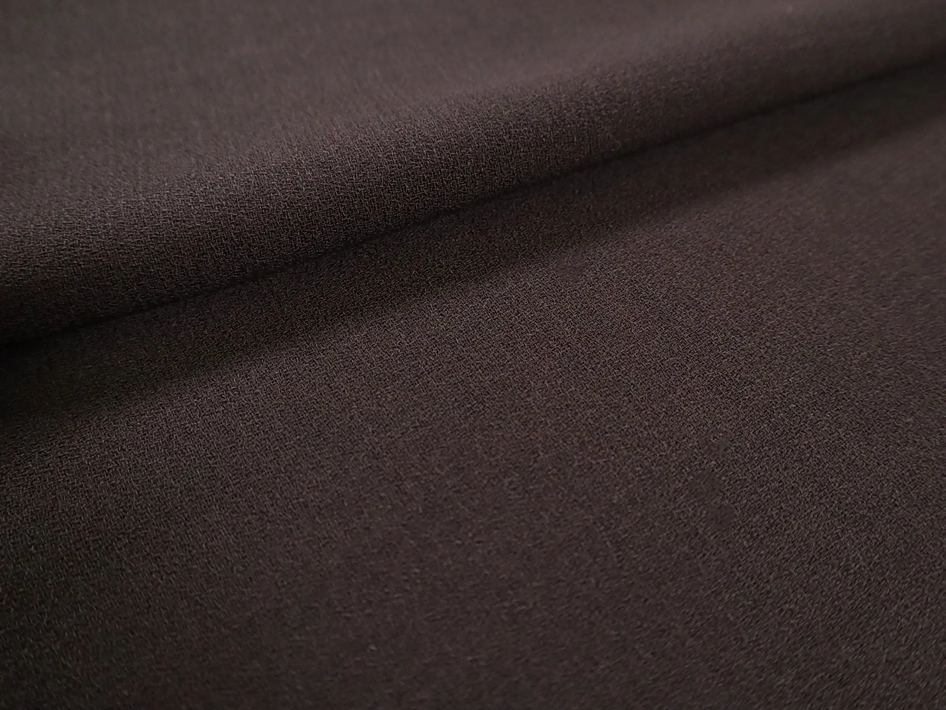 Wool Crepe in Espresso 