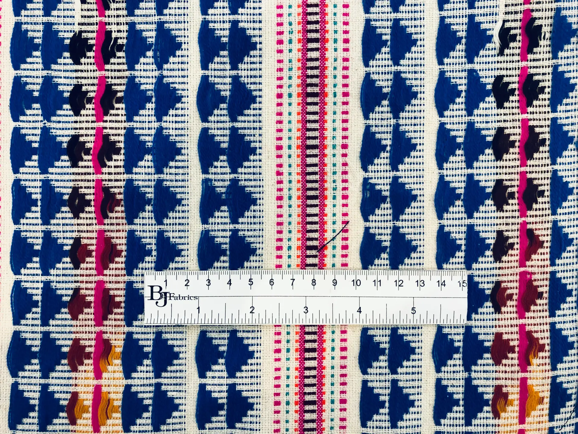 Ikat3
