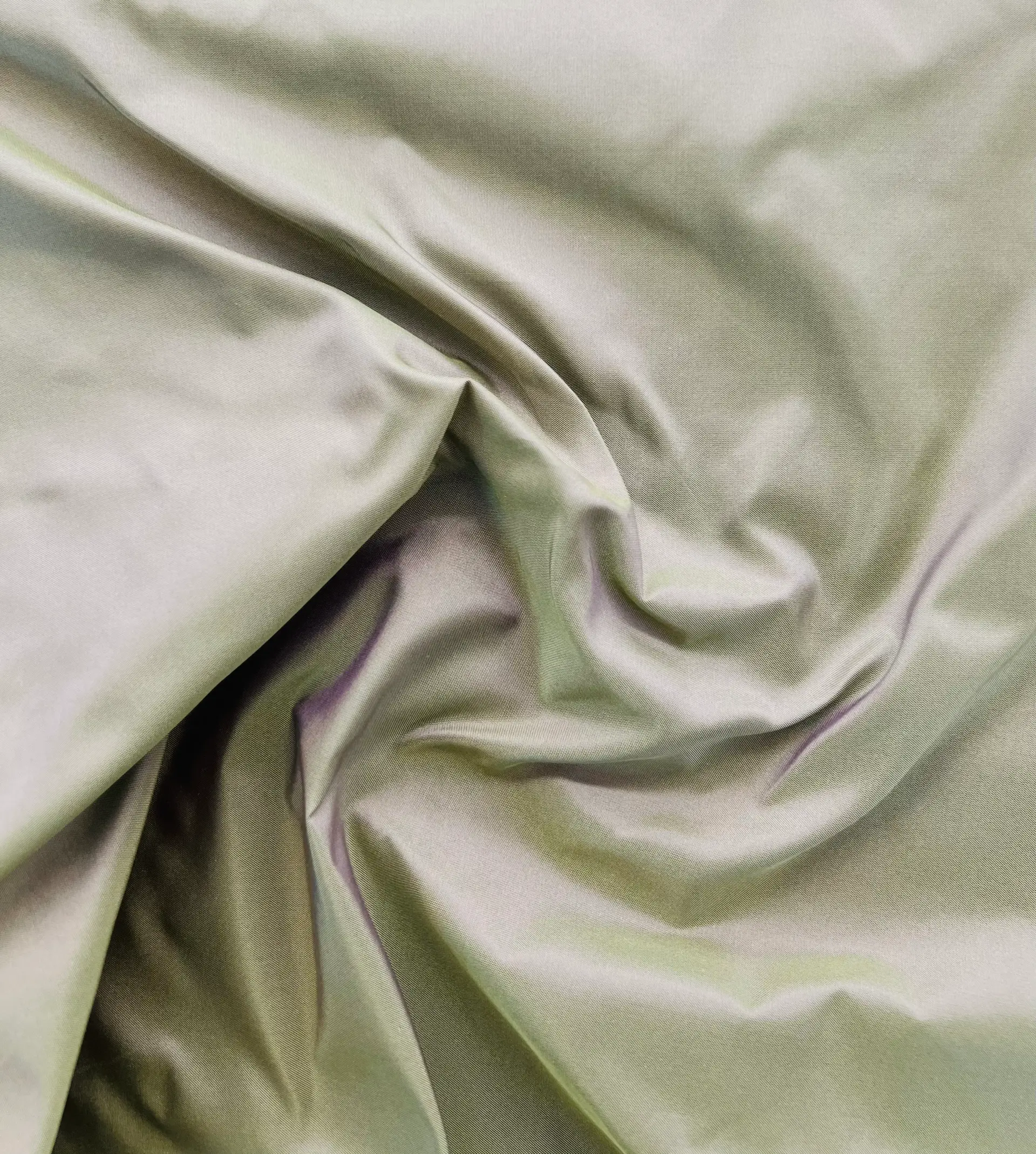 Iridescent Silk Taffeta in Honeydew/Lilac 