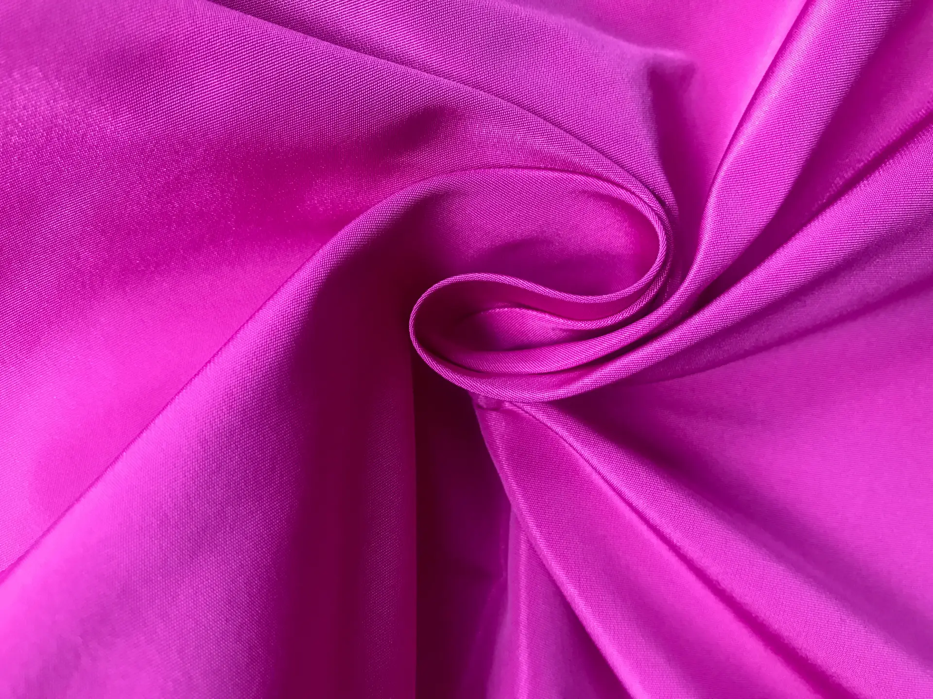 fuchsia poly taffeta in swirl