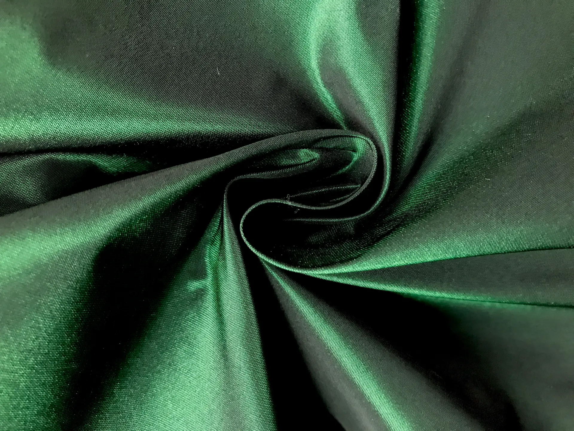 emerald iridescent poly taffeta in a swirl