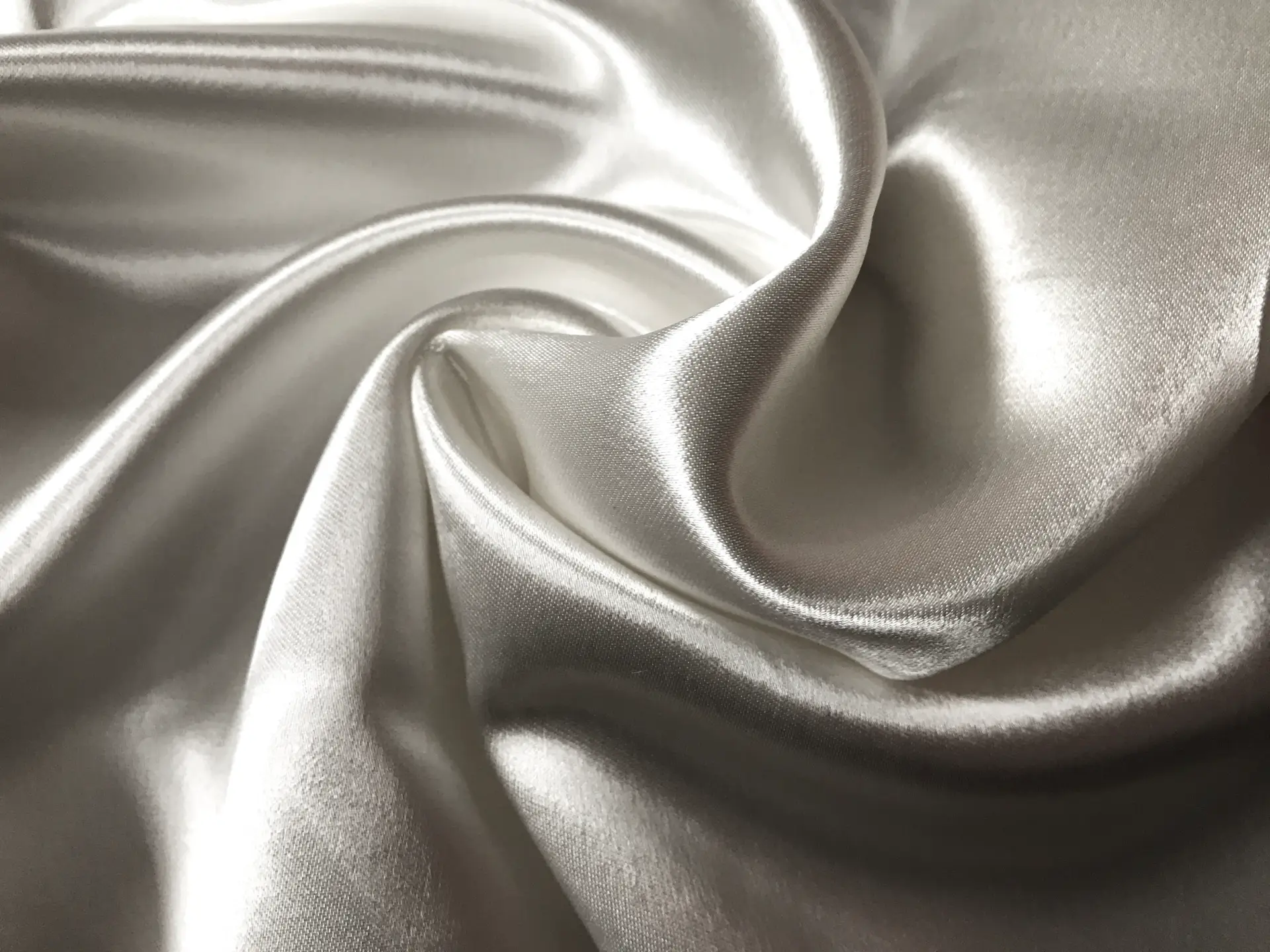heavy viscose satin in white