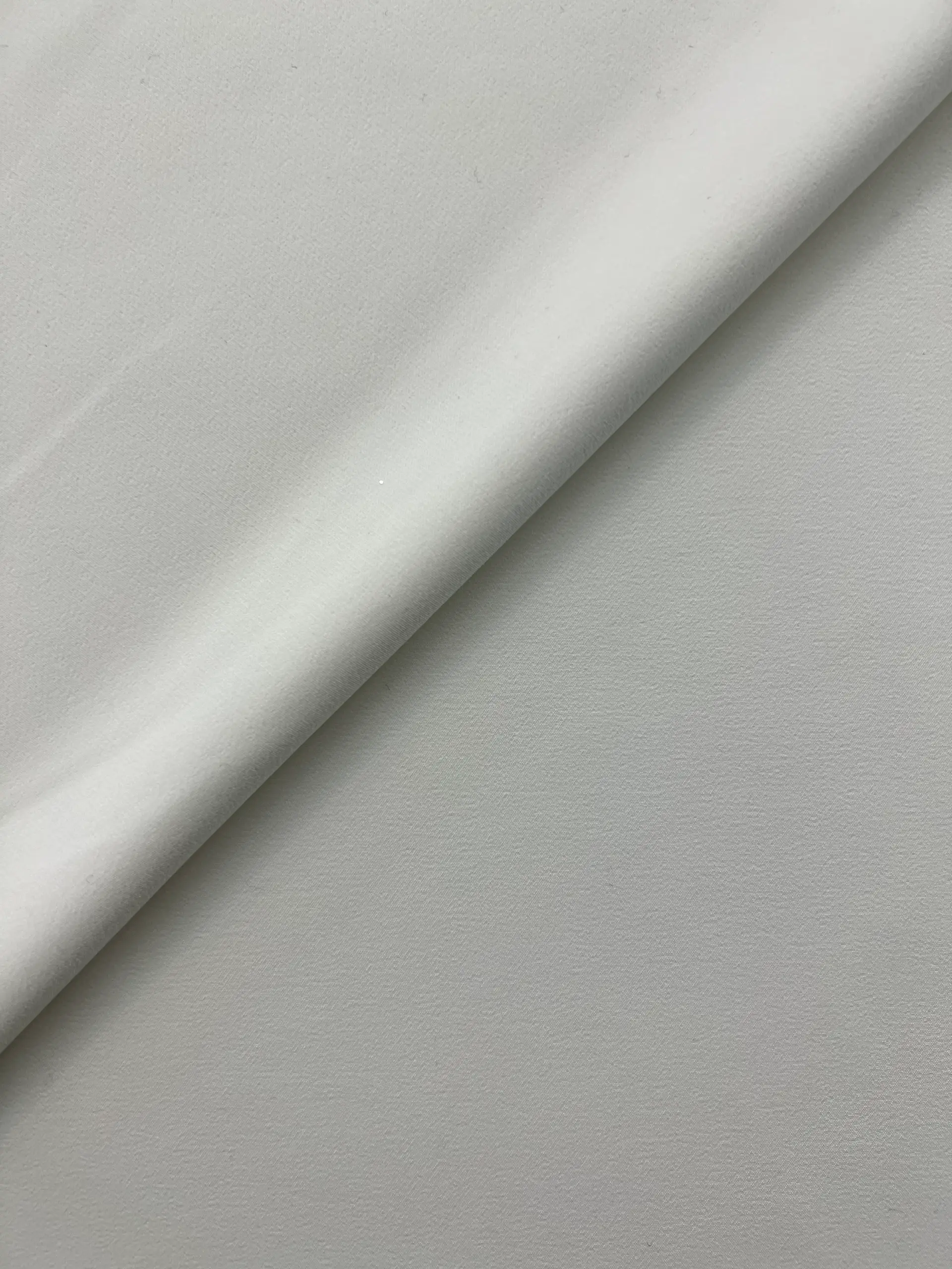 Stretch Polyester Crepé in Pearl