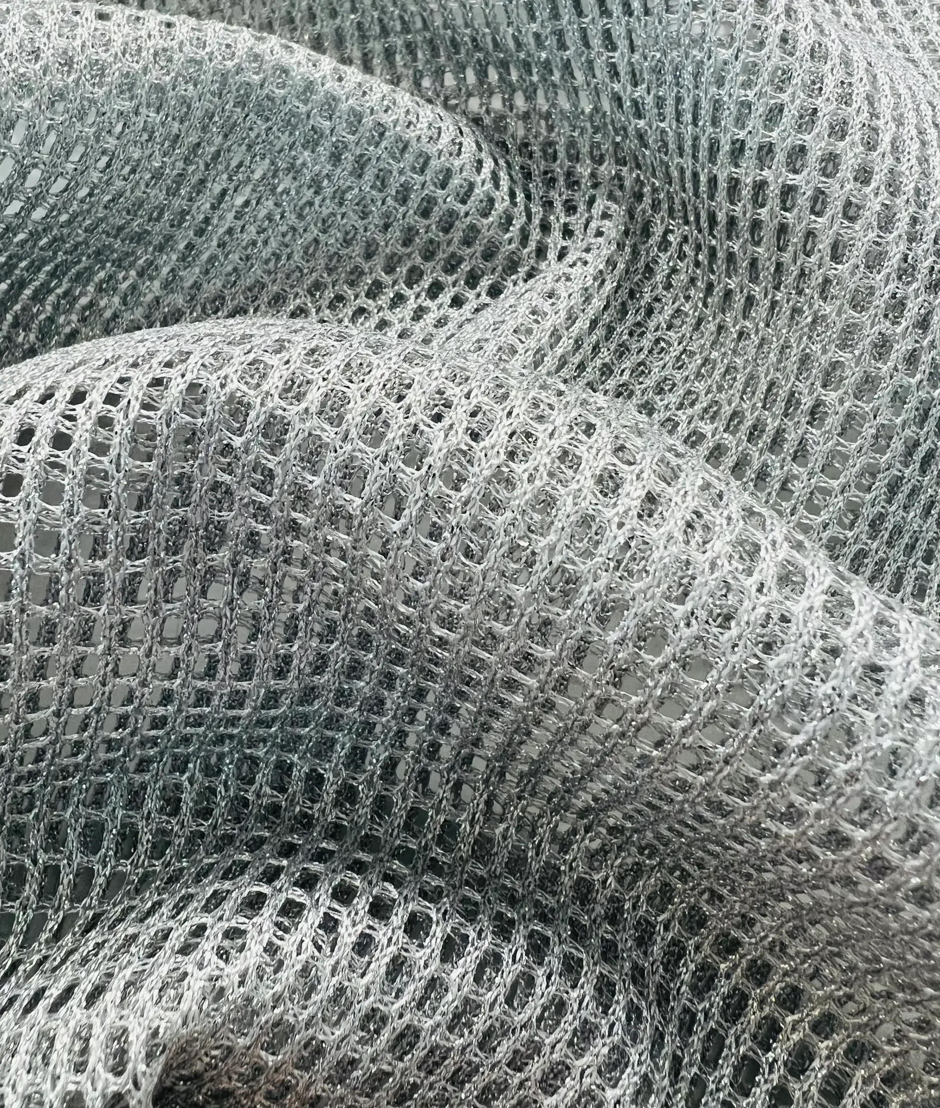 Metallic Mesh in SIiver