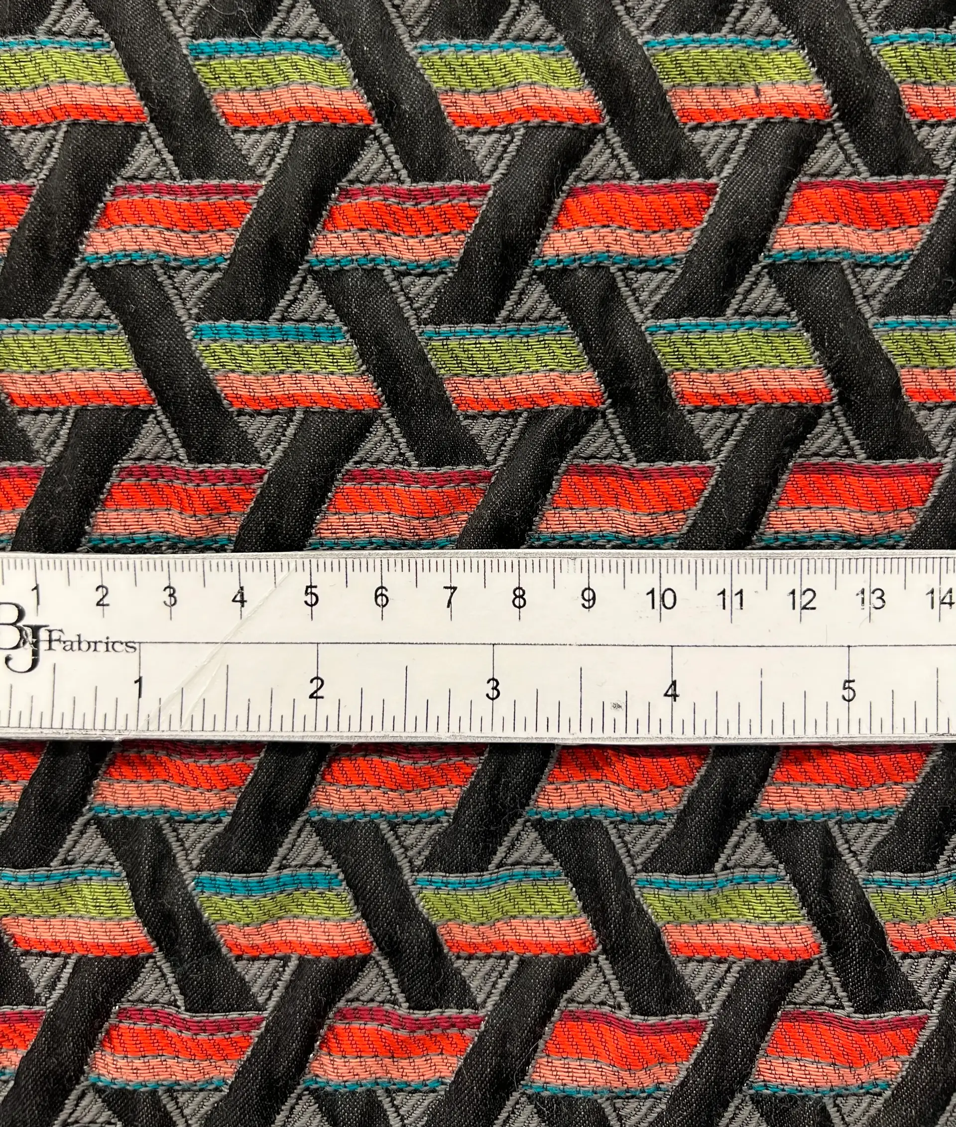 WOOL/ACETATE GEOMETRIC BROCADE 