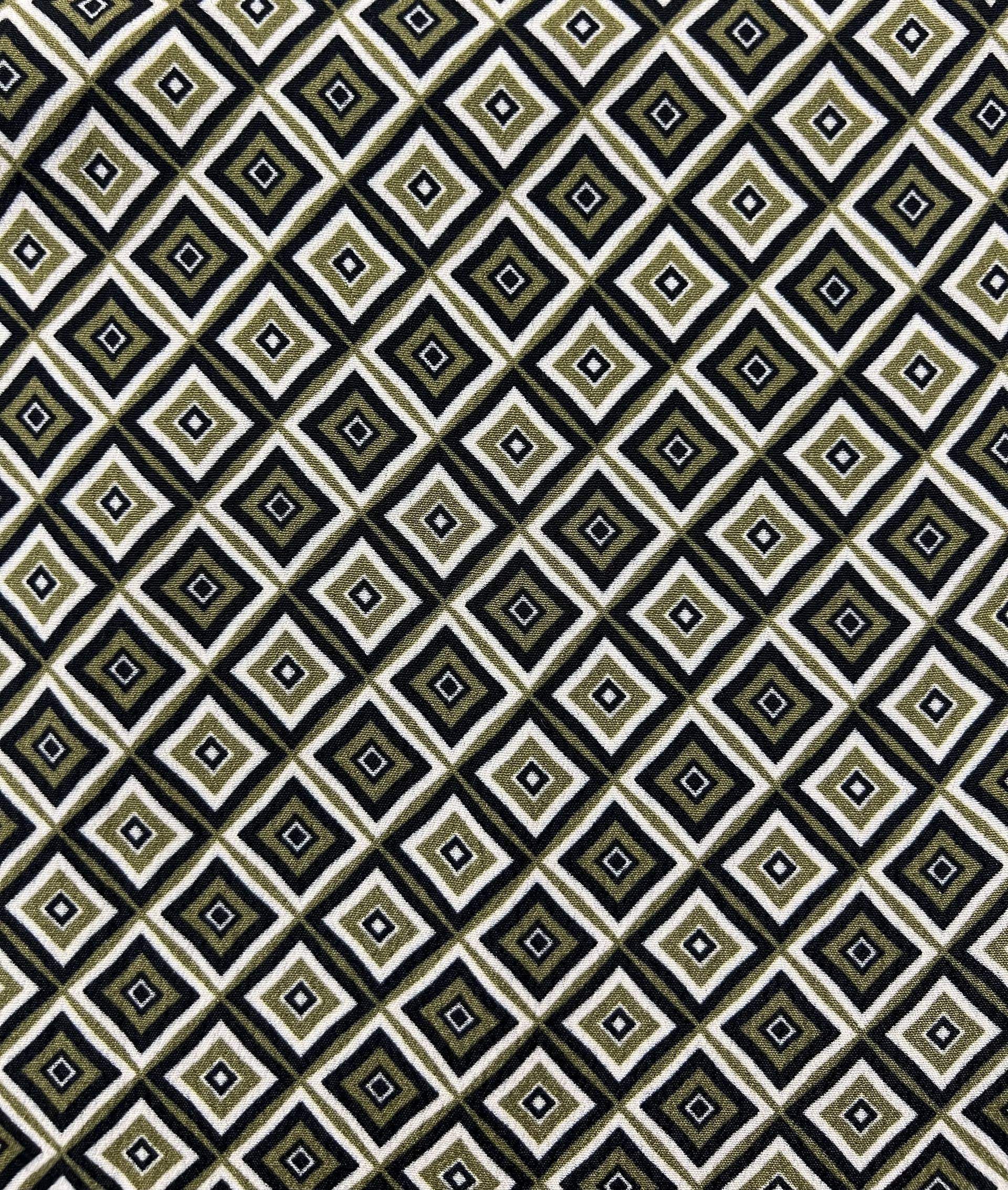 Printed 100% Viscose Tissue Crepé in Green/Black/White