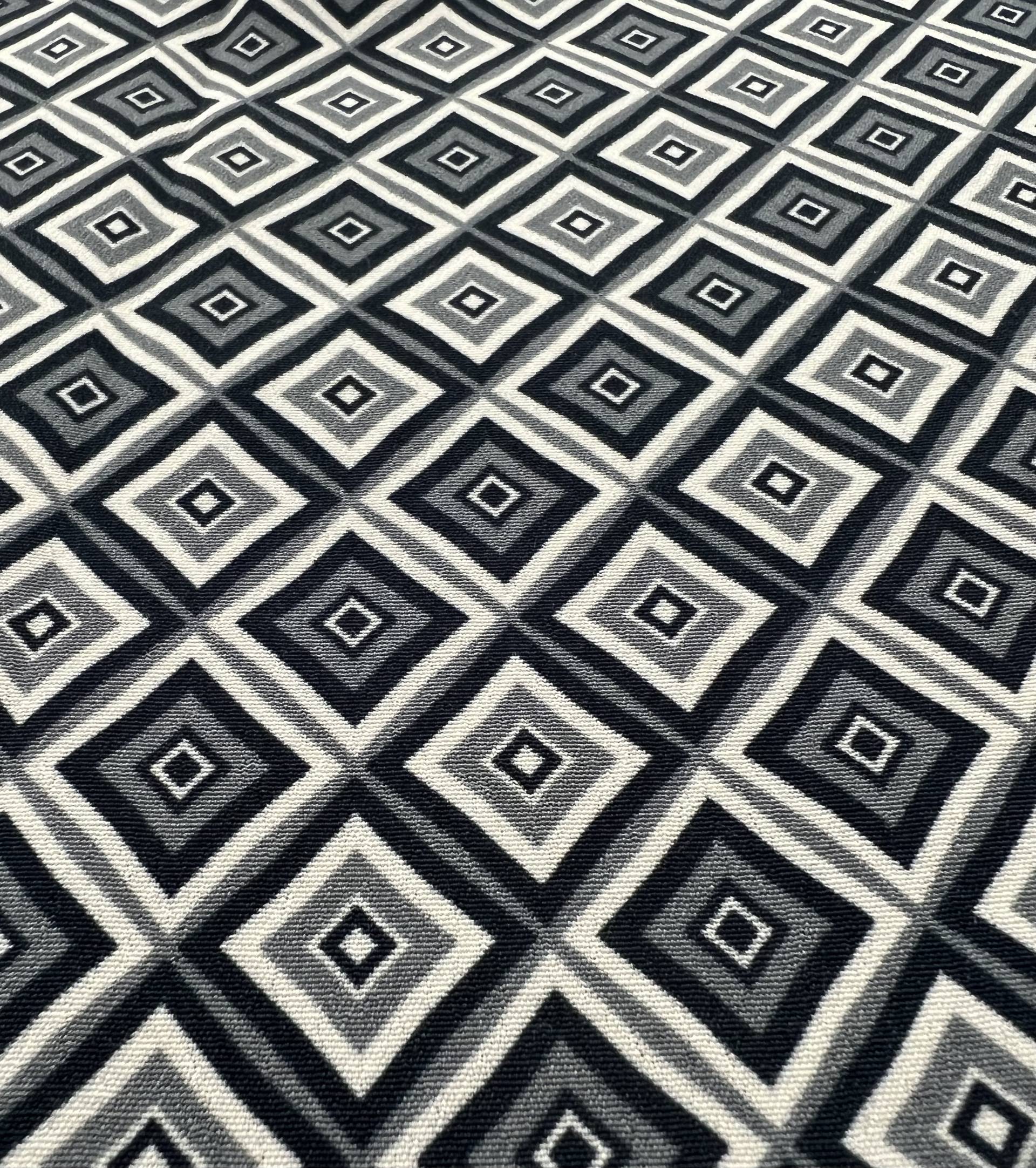 Printed 100% Viscose Tissue crepé in Greys