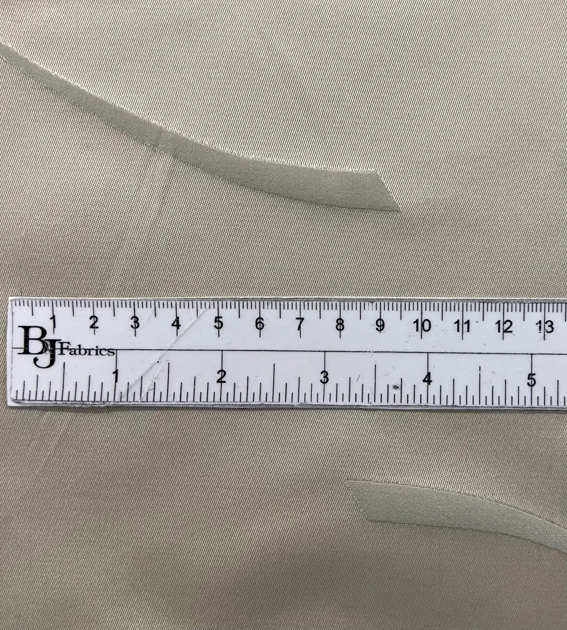  Peau de Soie Jacquard 