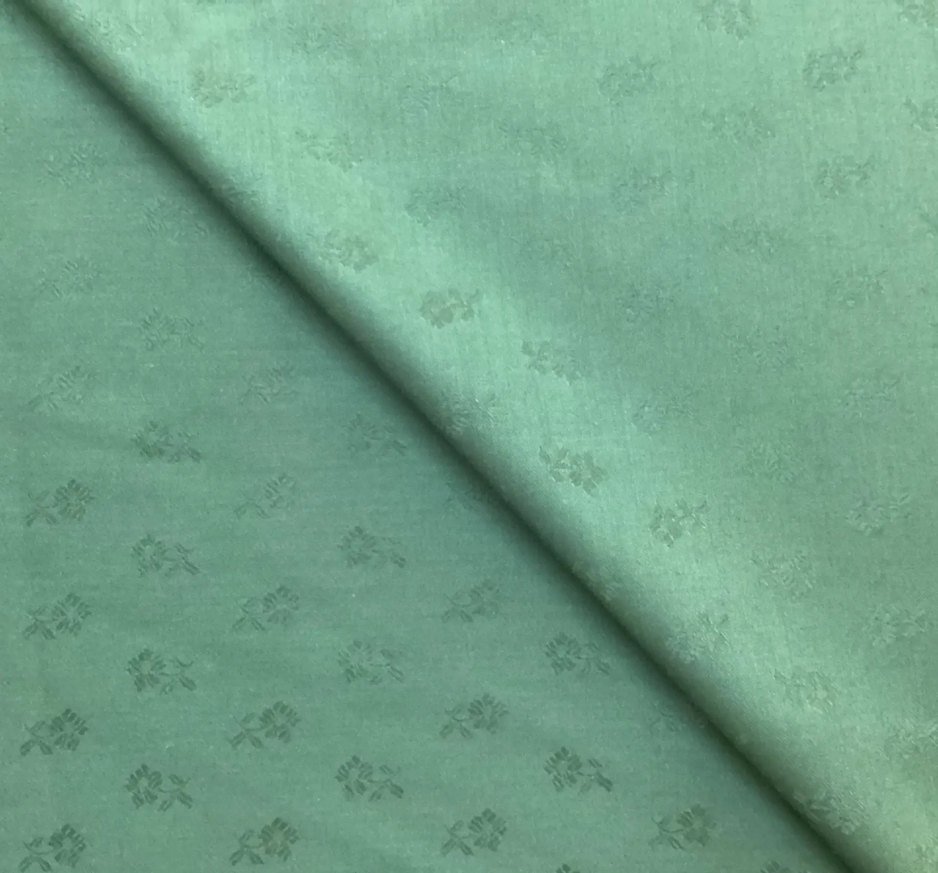 100% Wool Jacquard in Pine Green