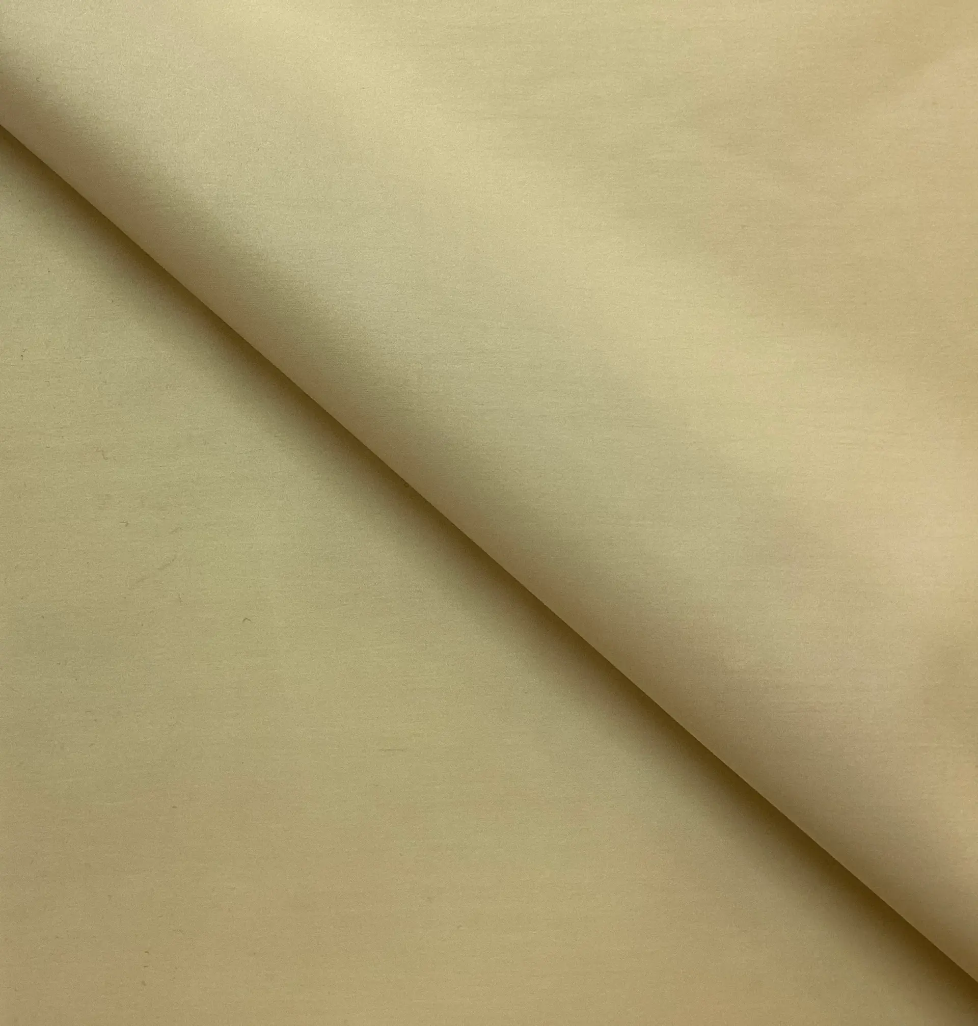 100 % Silk Rainwear in Khaki