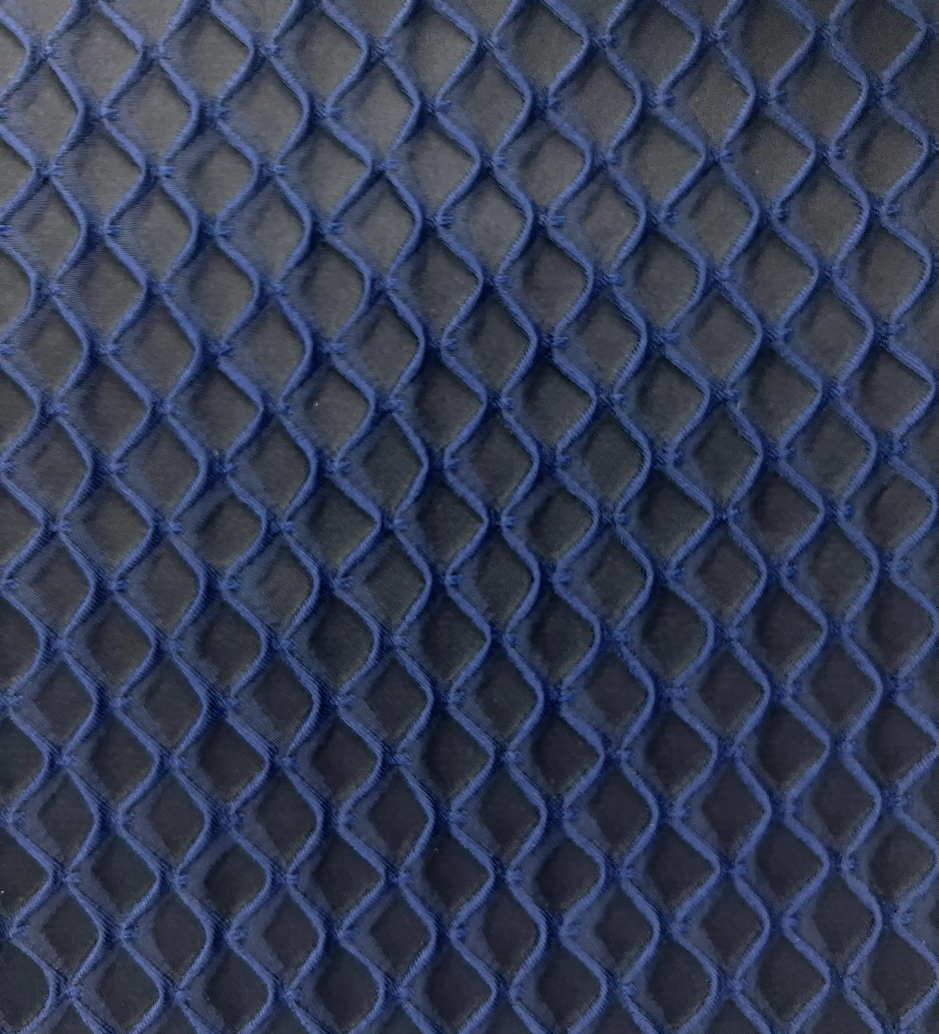 Birdseye Cloqué in Navy