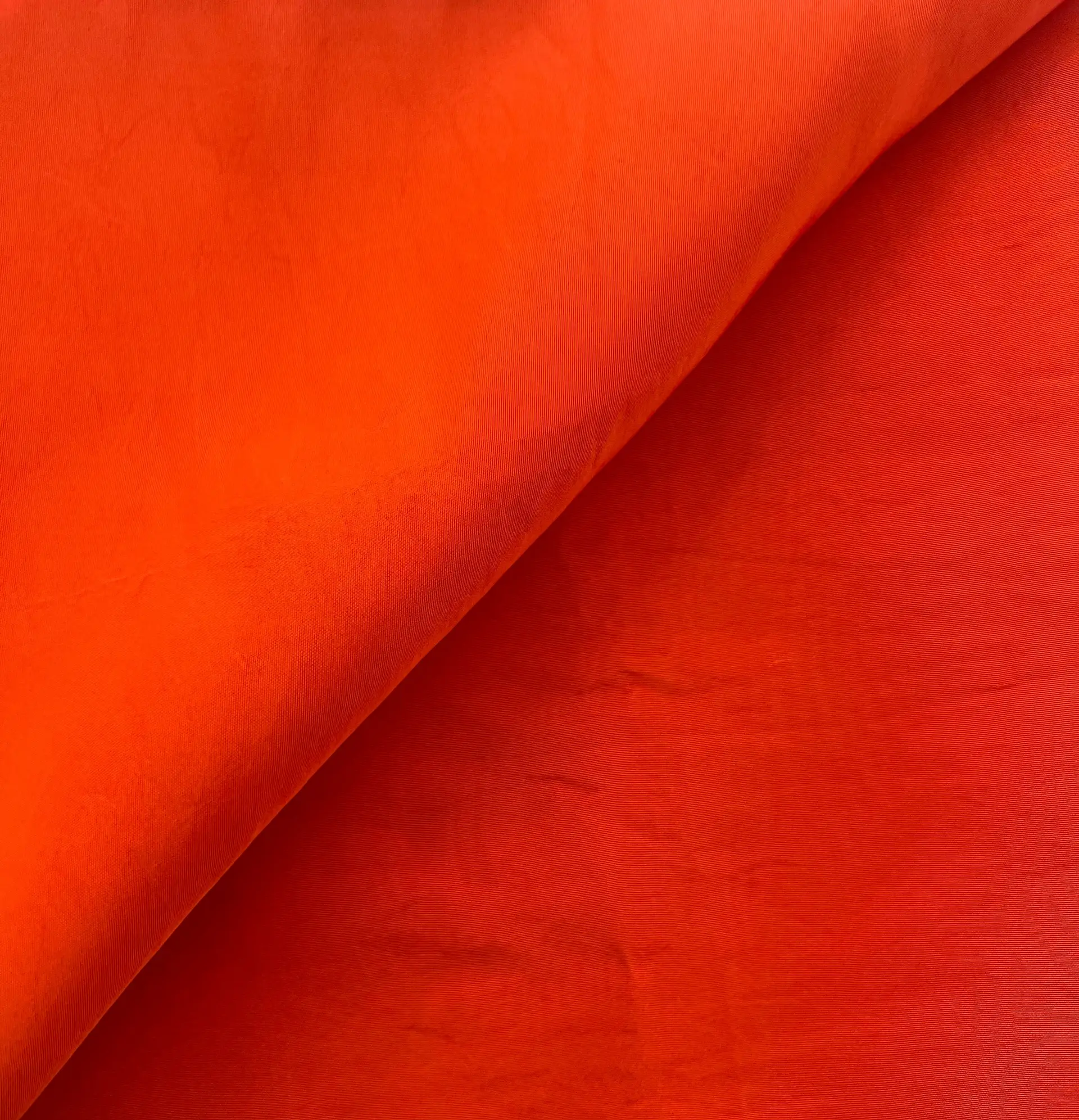 Washed Silk Gros de Londres in Orange