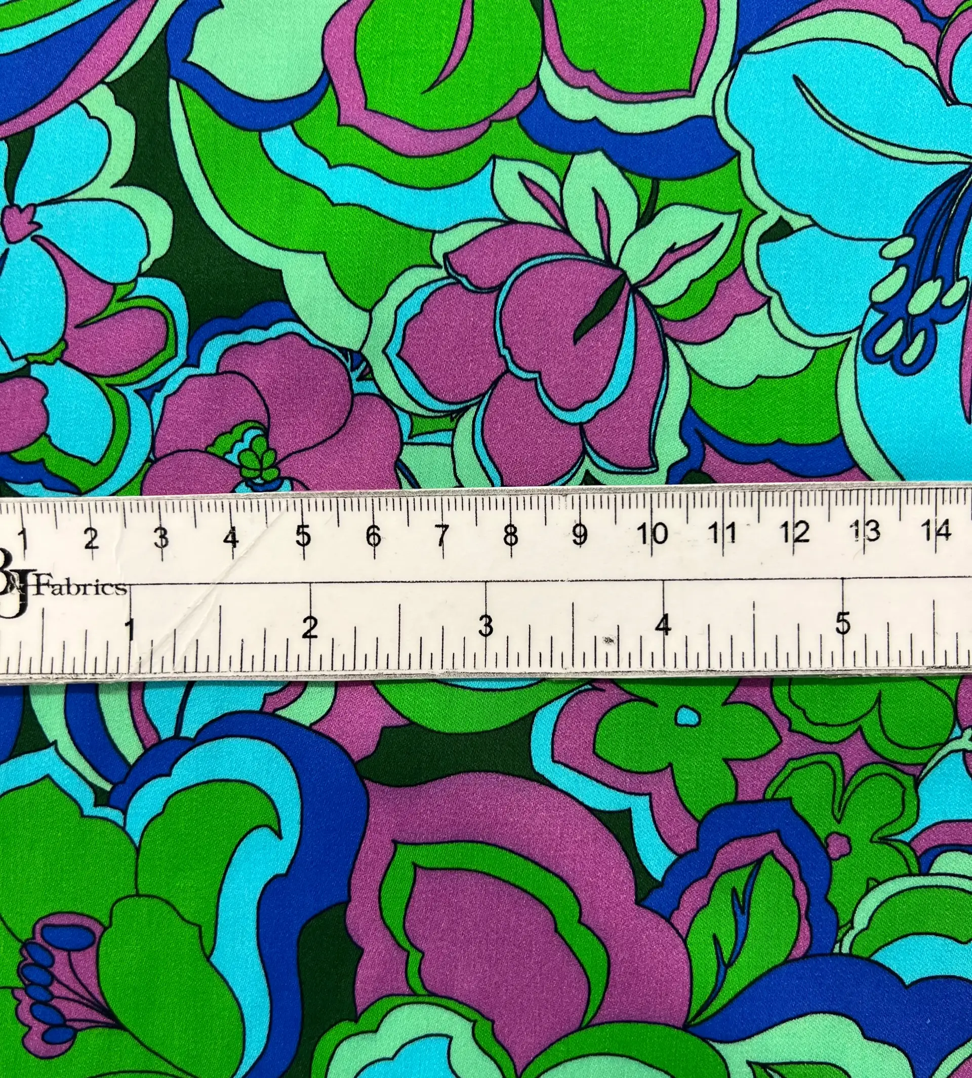 Printed Viscose Challis Sateen on Navy 