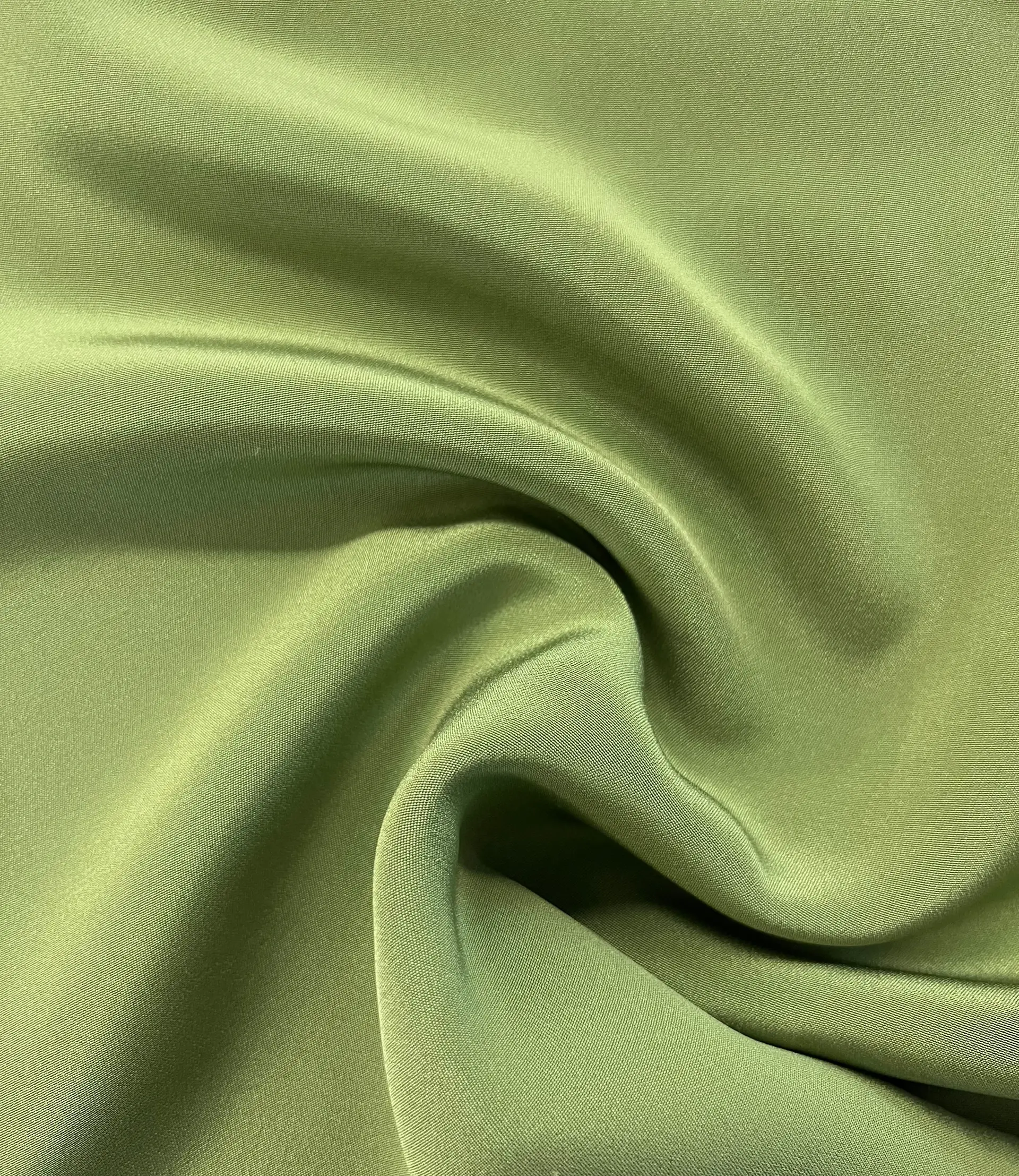 100% 4 Ply Silk Crepe in Avocado