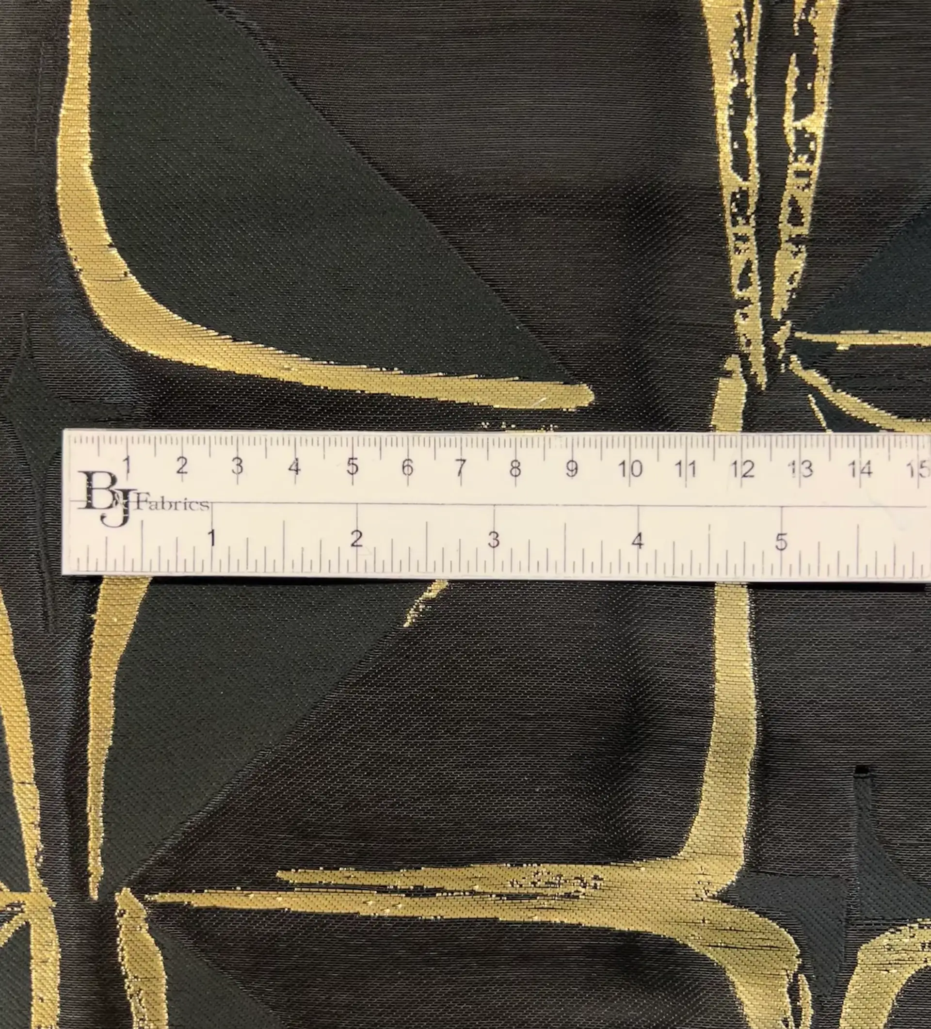 Geometric Lamé Liquid Fil Coupe Brocade in Gold Black