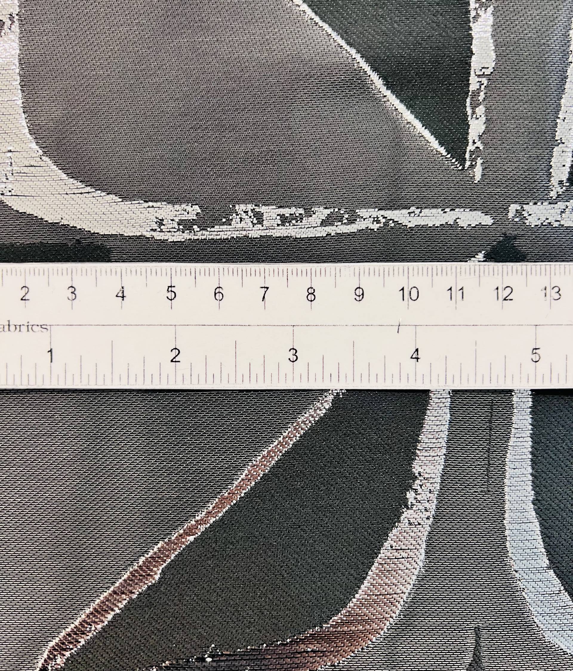 Geometric Lamé Liquid Fil Coupe Brocade in Silver Black