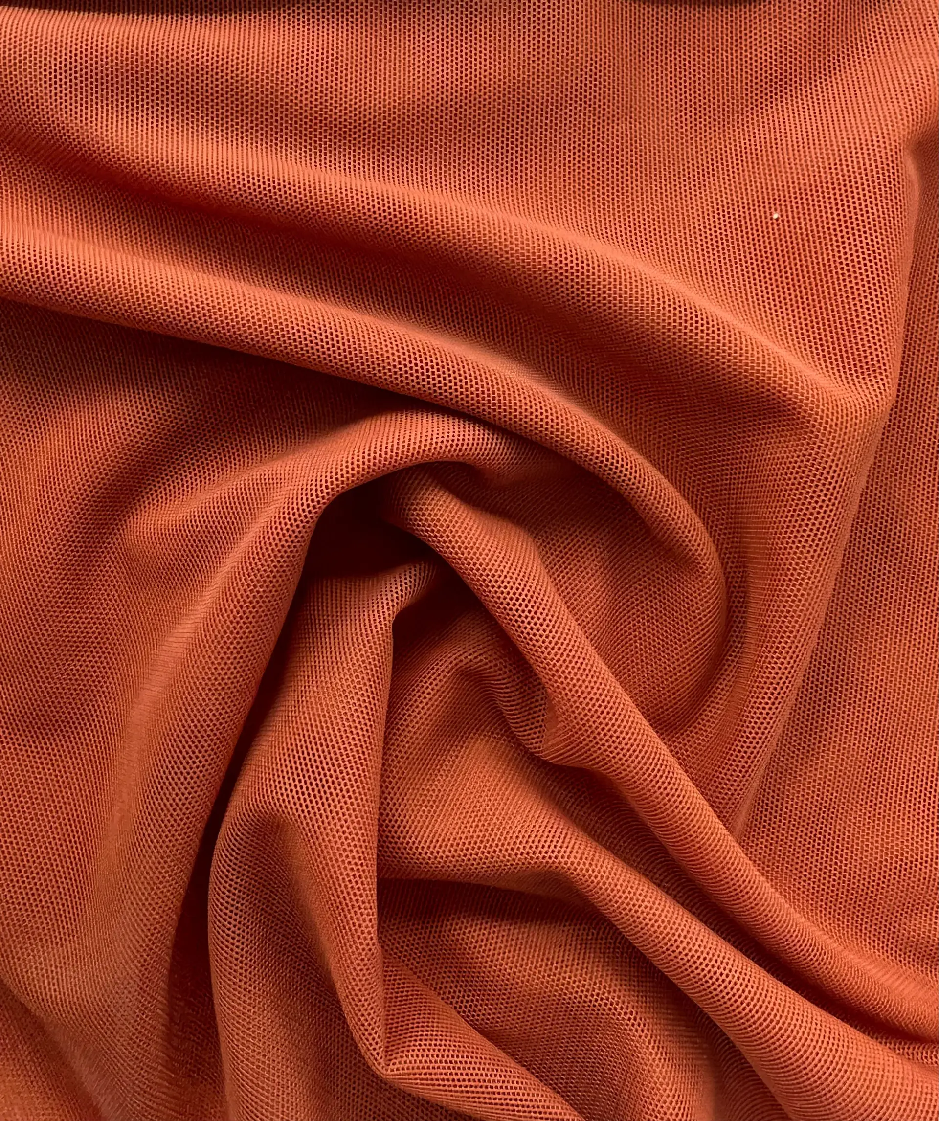 STRETCH TULLE IN BRICK 