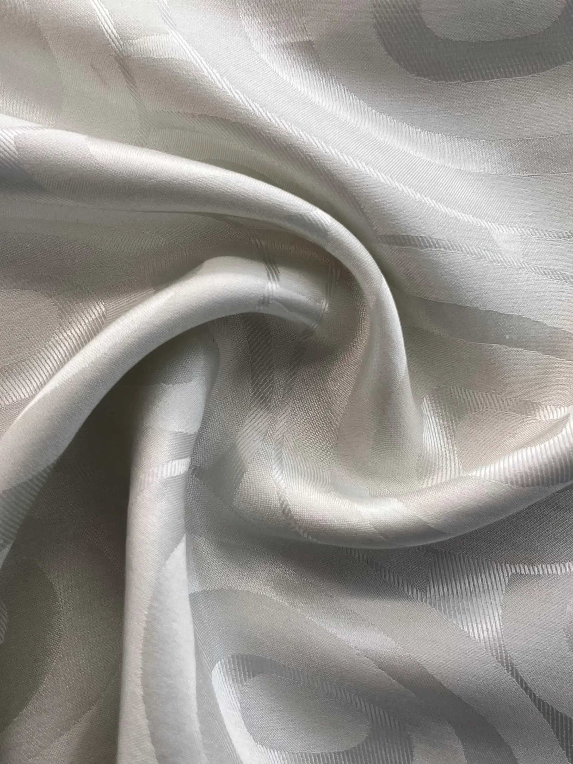 Made in Italy Pure Silk Mod Circle Jacquard in Dove
