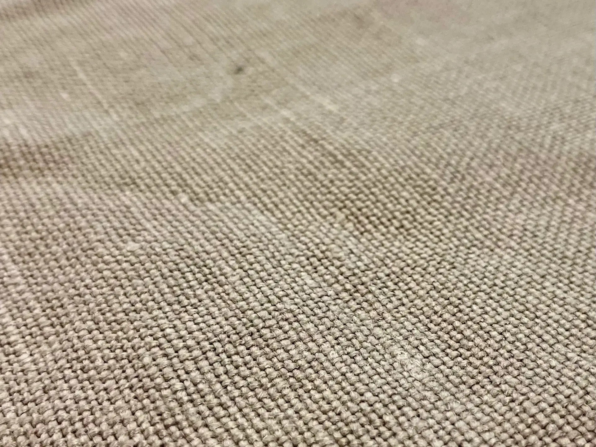 DNP Sanforized Upholstery Linen in Orchid 