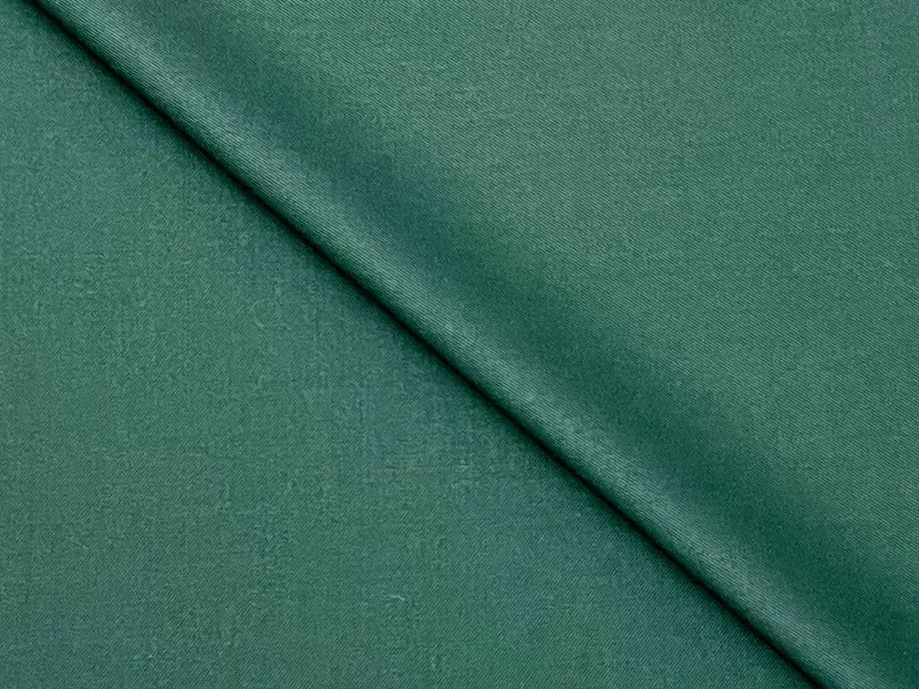 Wool Polyester Gabardine Suiting in Hunter