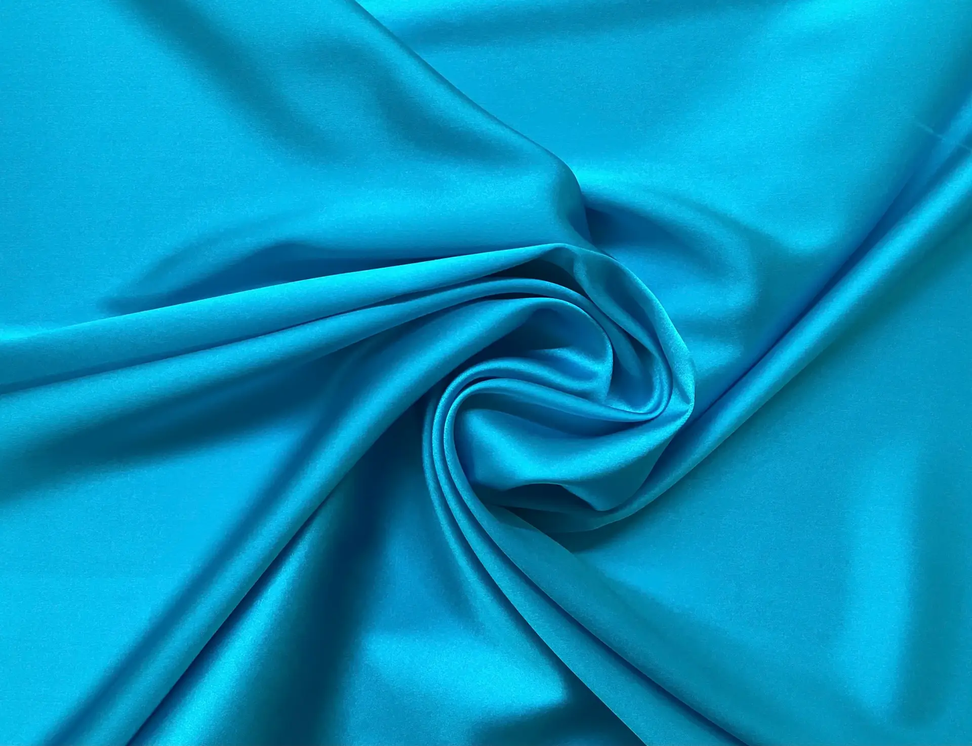 STRETCH SILK CHARMEUSE 92% SILK 8% LYCRA (19 MOMME) In Turquoise 