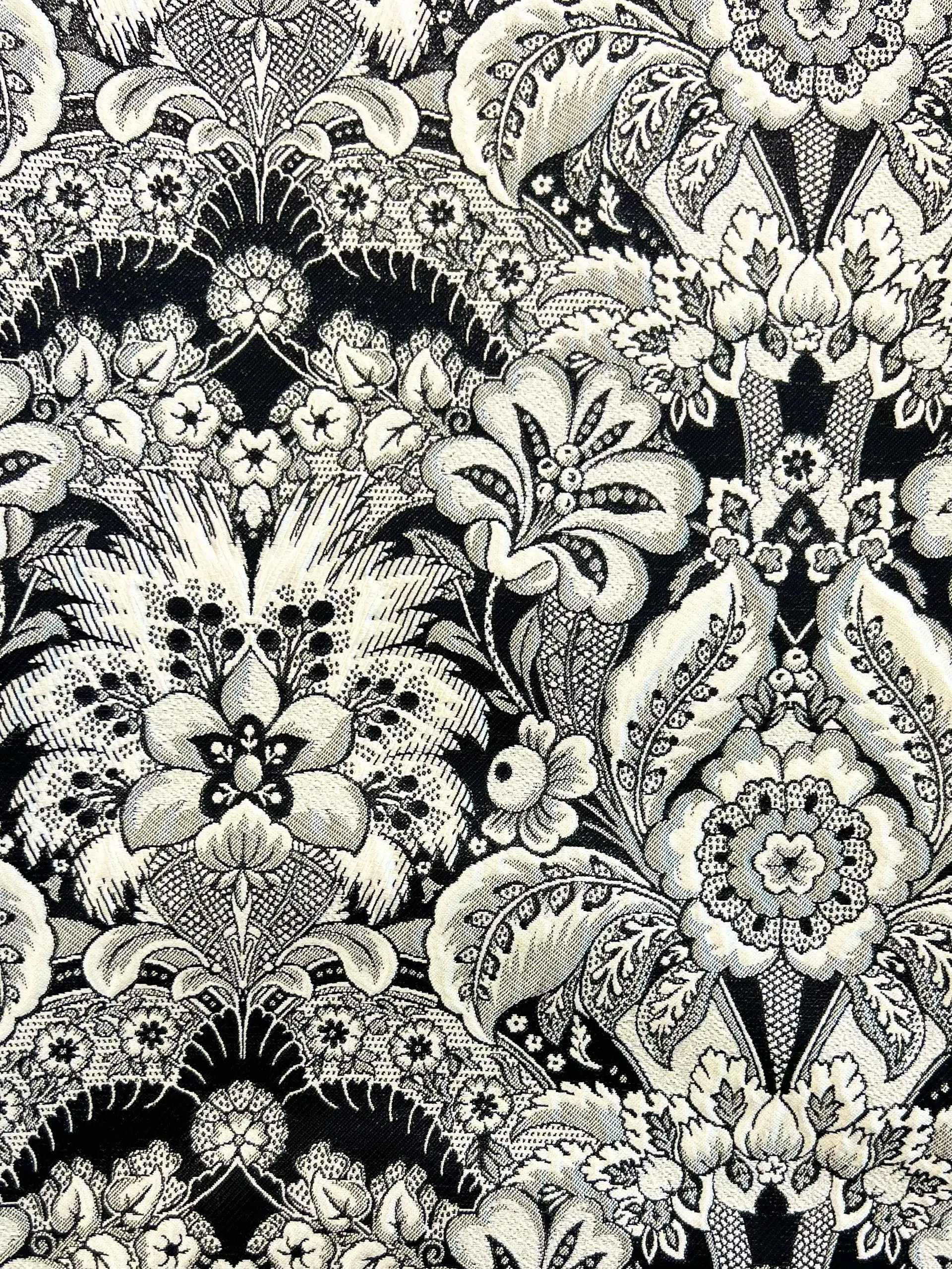 Made in Italy Metallic Brocade "imperial" in Black/Natural