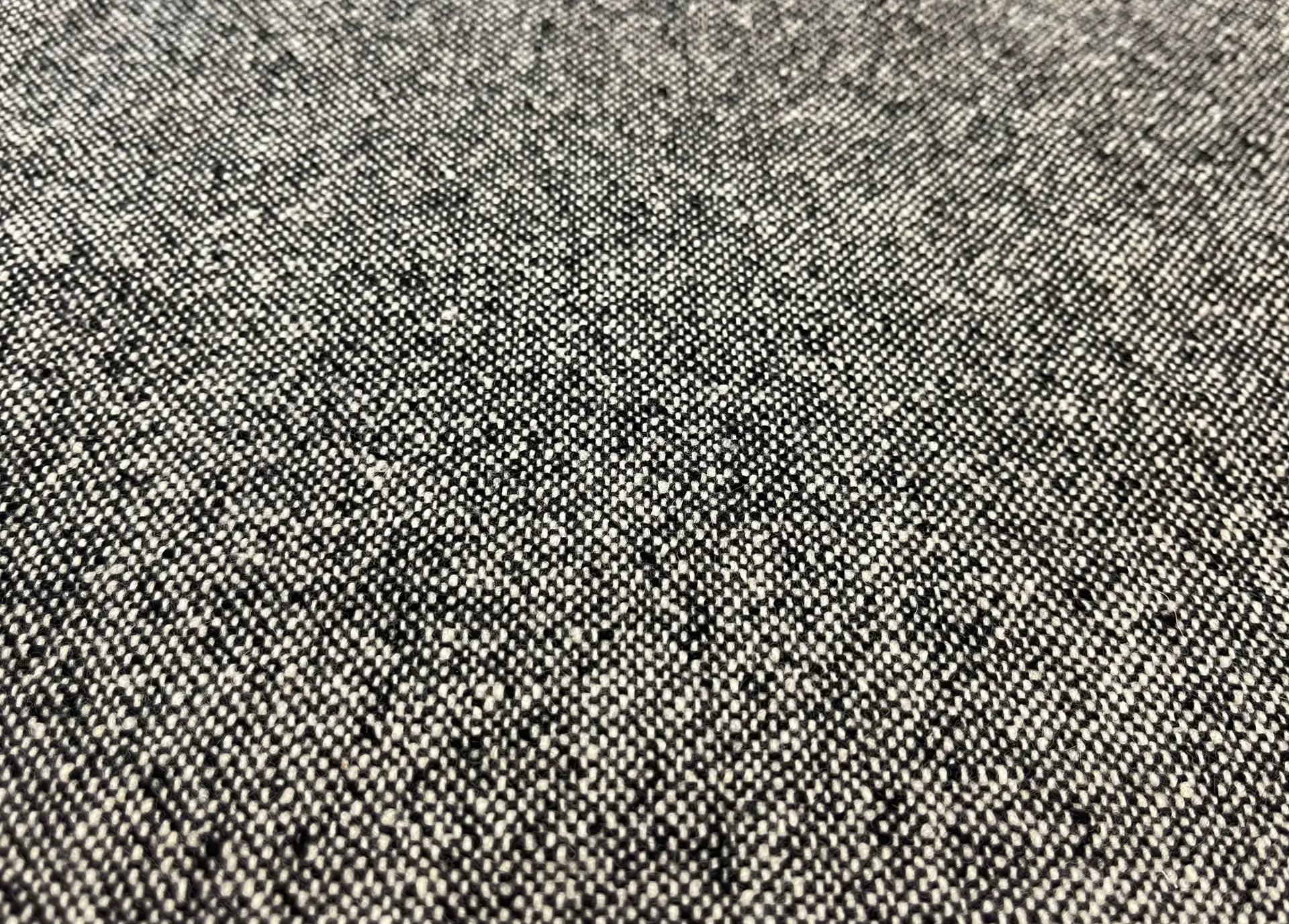 Made in England Scabal 100% Wool Jacketing In Black & White