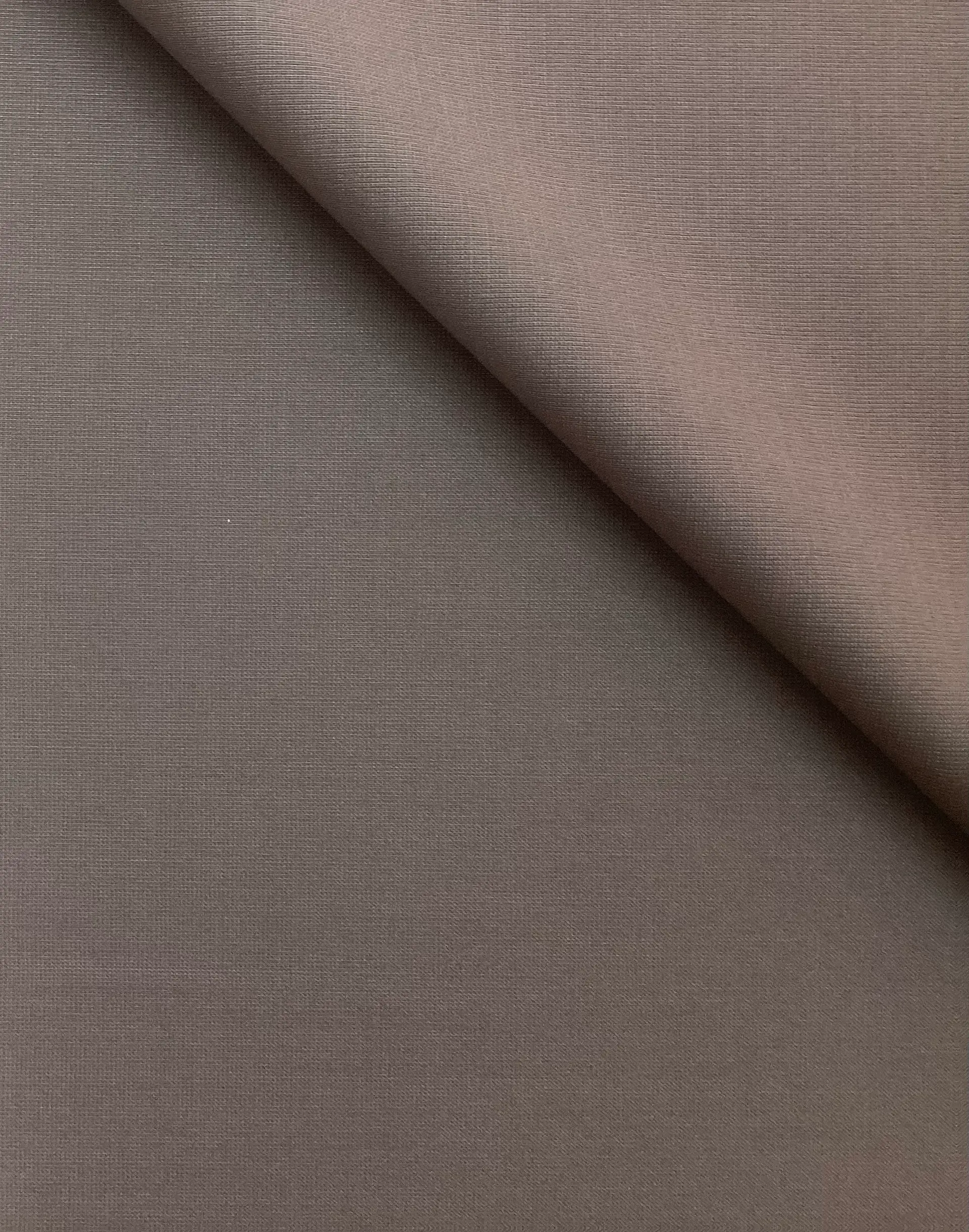 MADE IN ITALY 80% VIRGIN WOOL 20% SILK SUITING In Taupe 