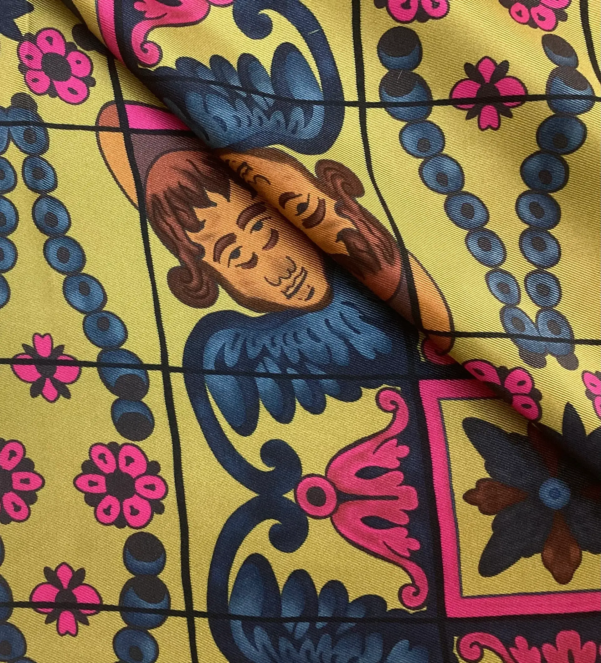 Viscose Twill Printed In The 70’s Retro Colours 