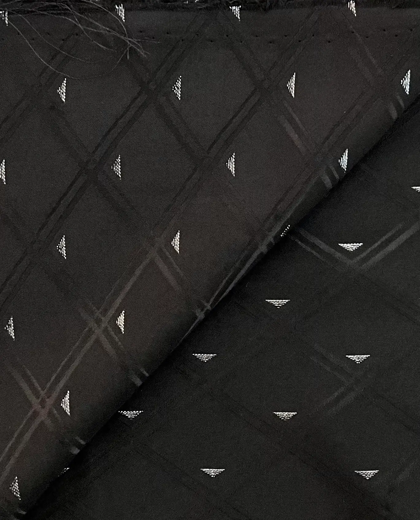Viscose Diamond Jacquard in Black