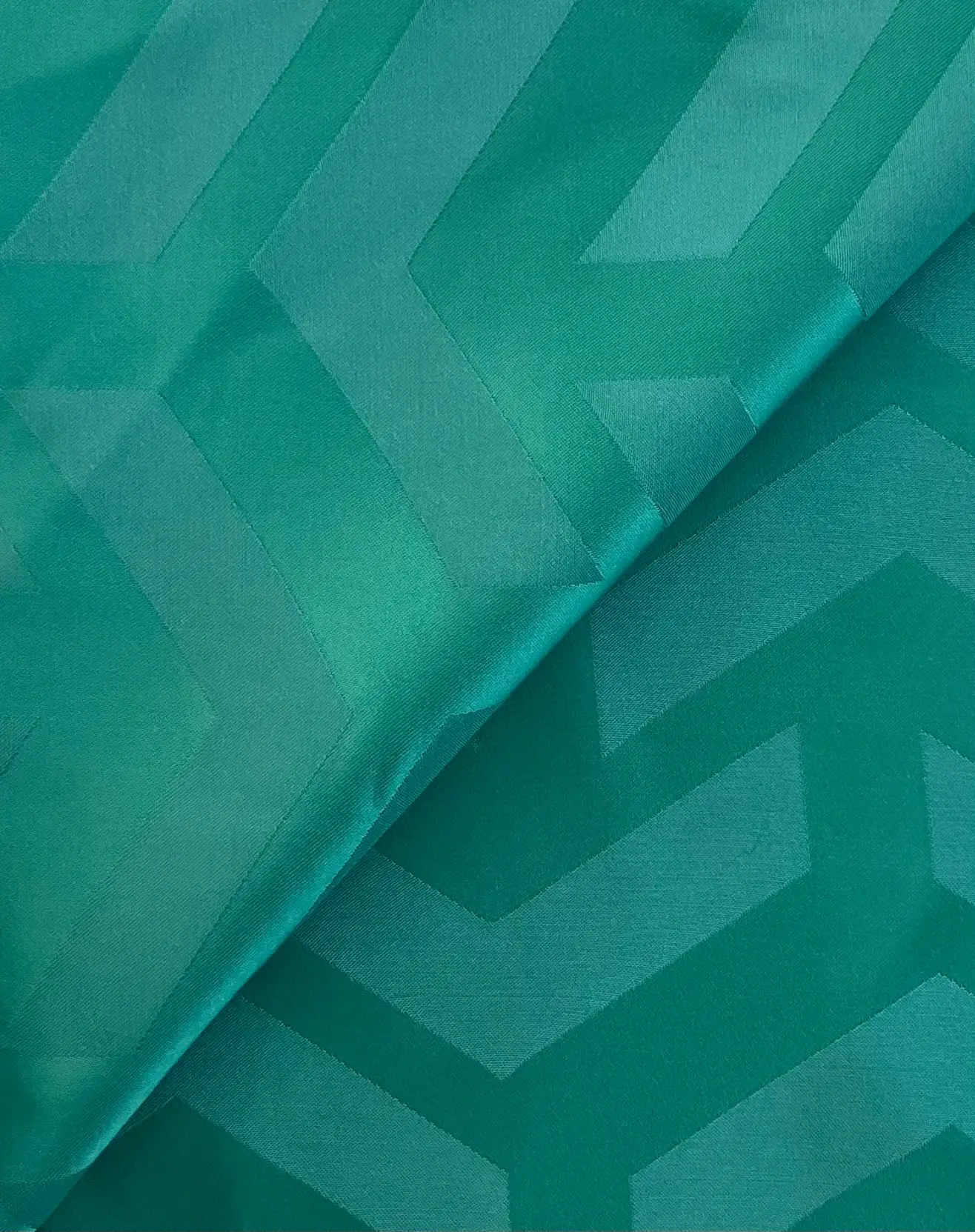 Viscose & Acetate Arrow Jacquard