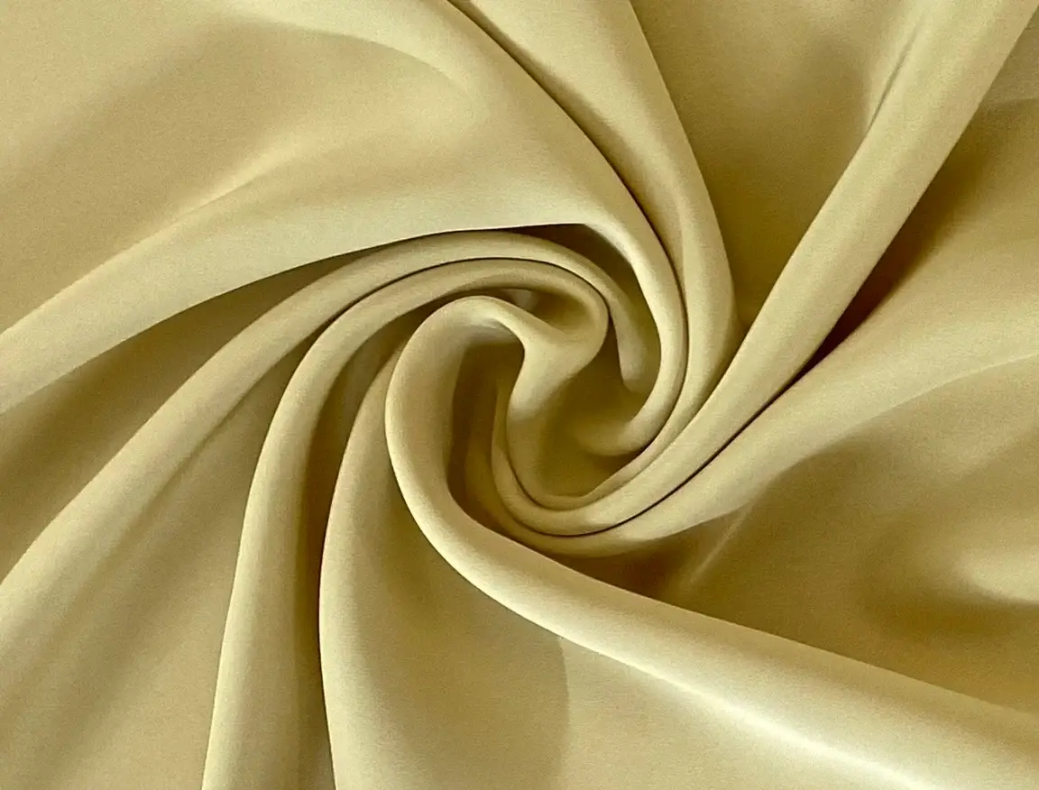 Pure Silk Crepe in Champagne