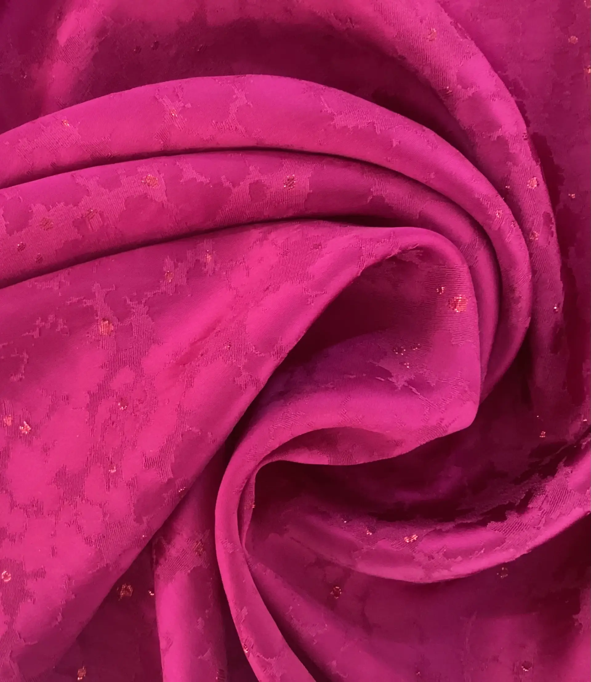 Alabaster Metallic Clipped Jacquard in Magenta