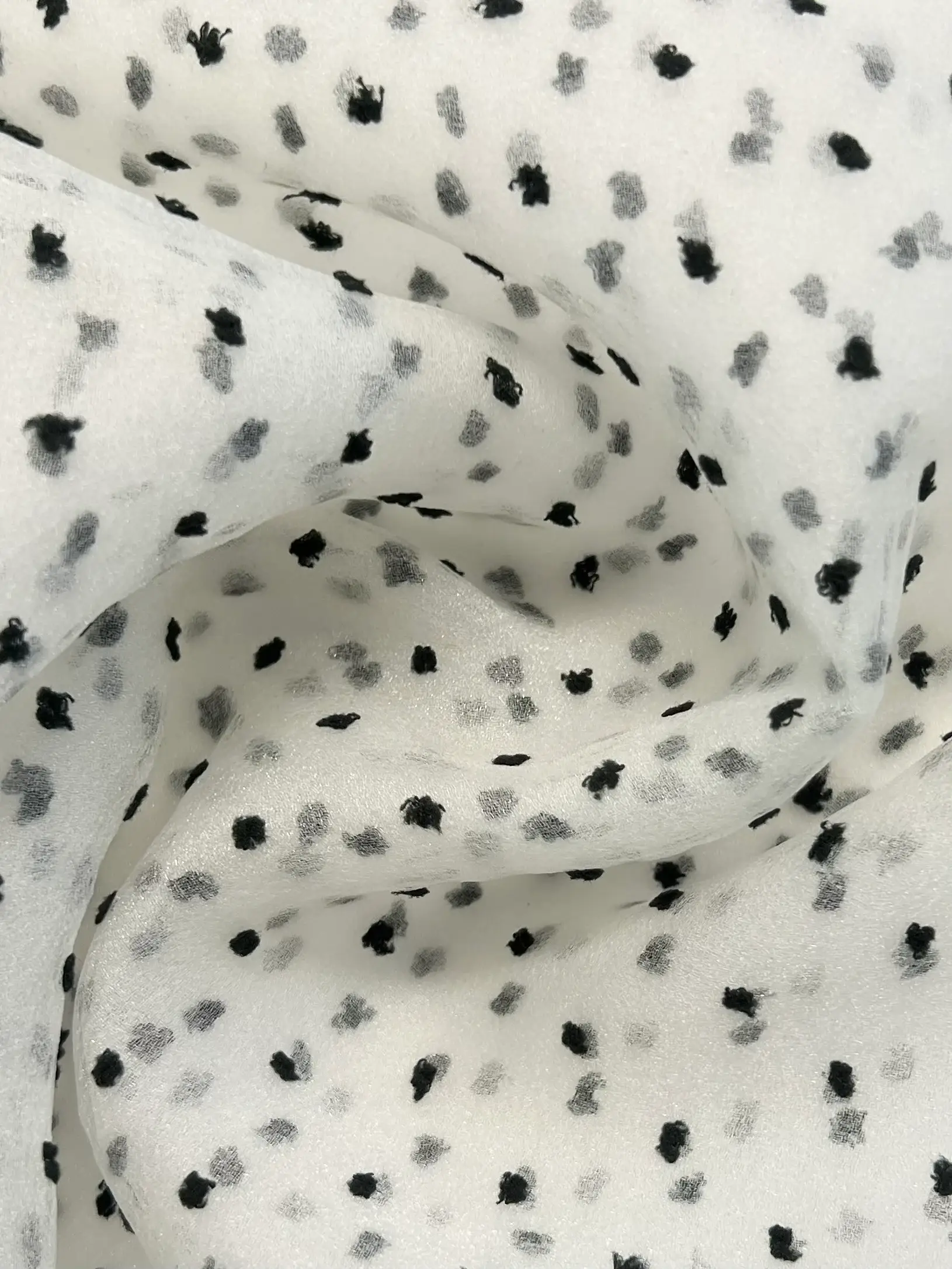 Polyester Swiss Dot Crinkle Organza in Black and White