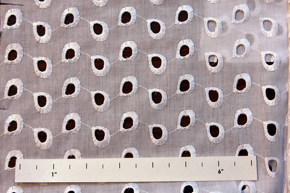 Cotton Eyelet in White0