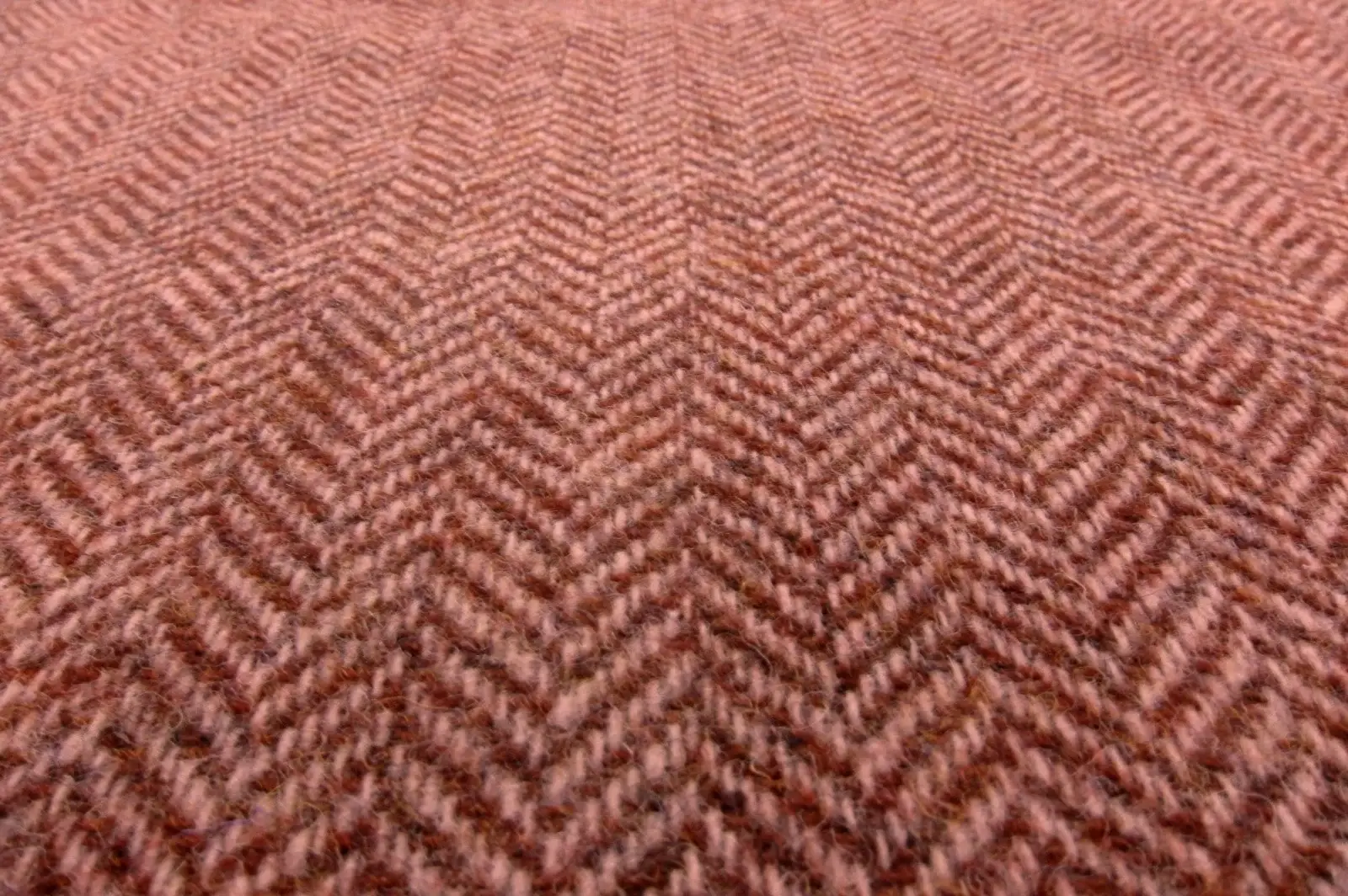 Wool Harris Tweed in Blush2