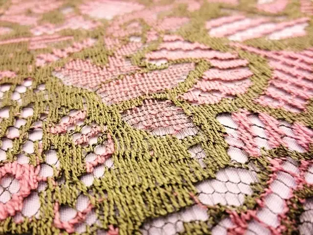 Chantilly Lace2