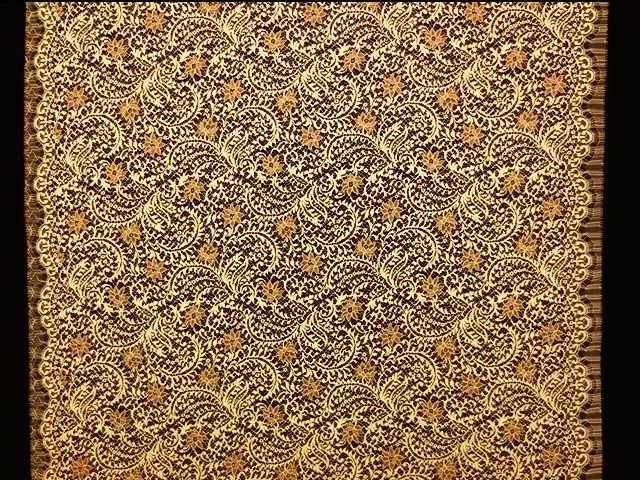 Chantilly Lace3