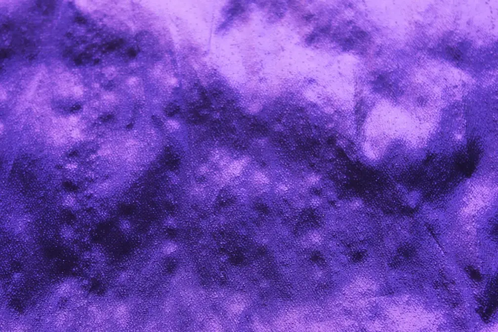 Tissue Lamé in Purple0