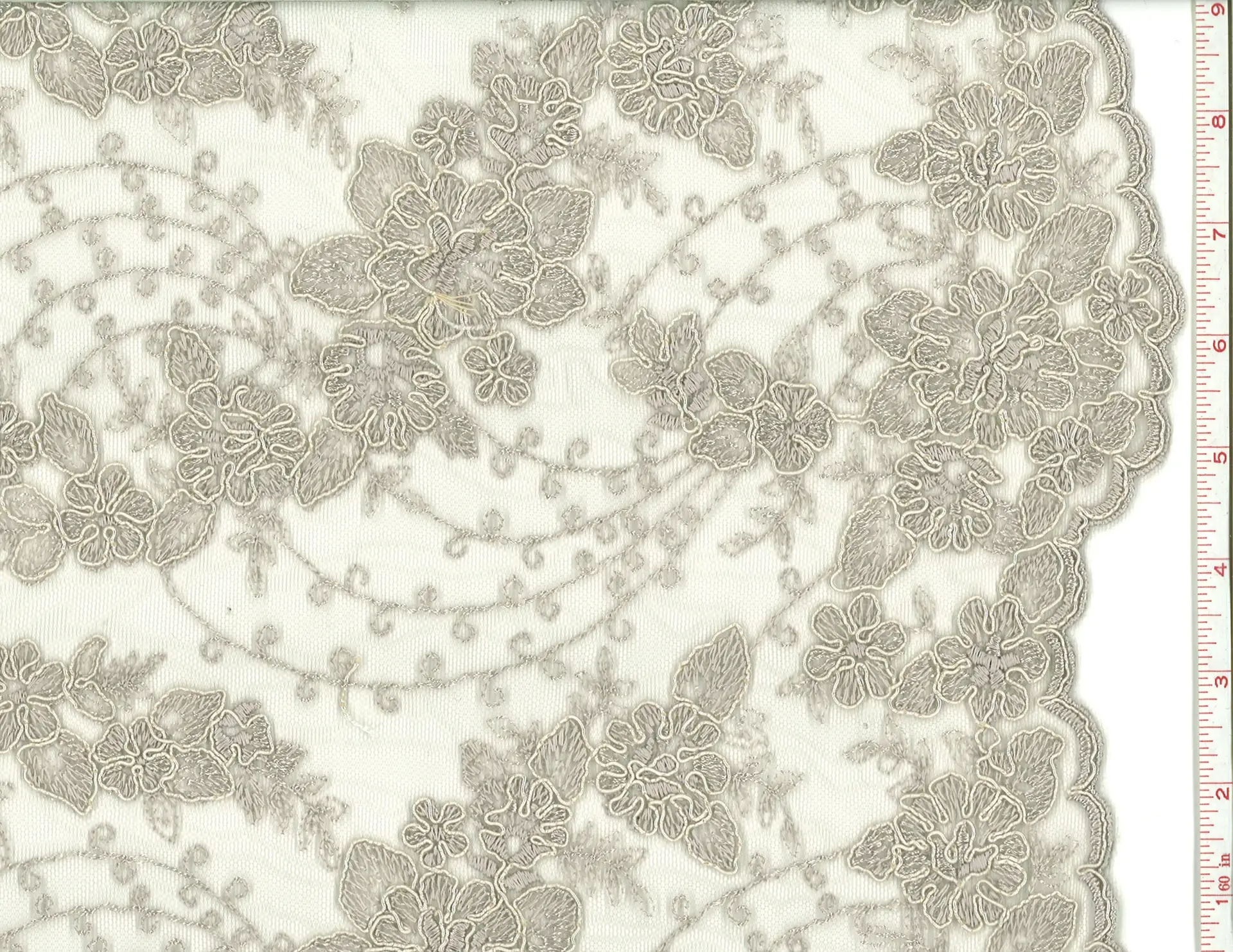 Embroidered Illusion0