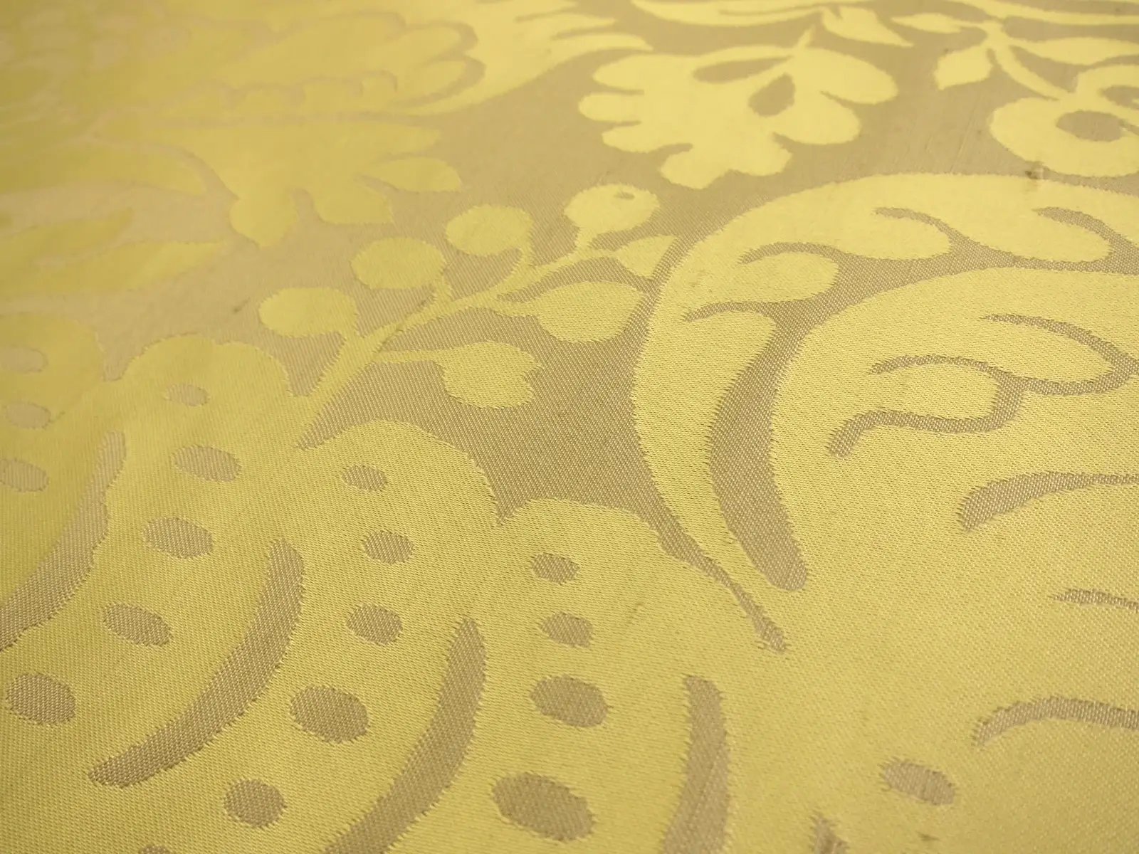 Silk Brocade2