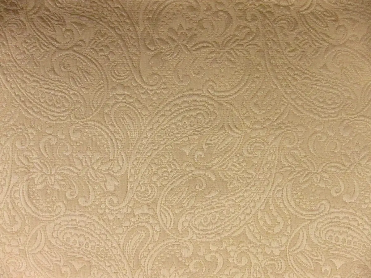  Silk and Wool Jacquard0