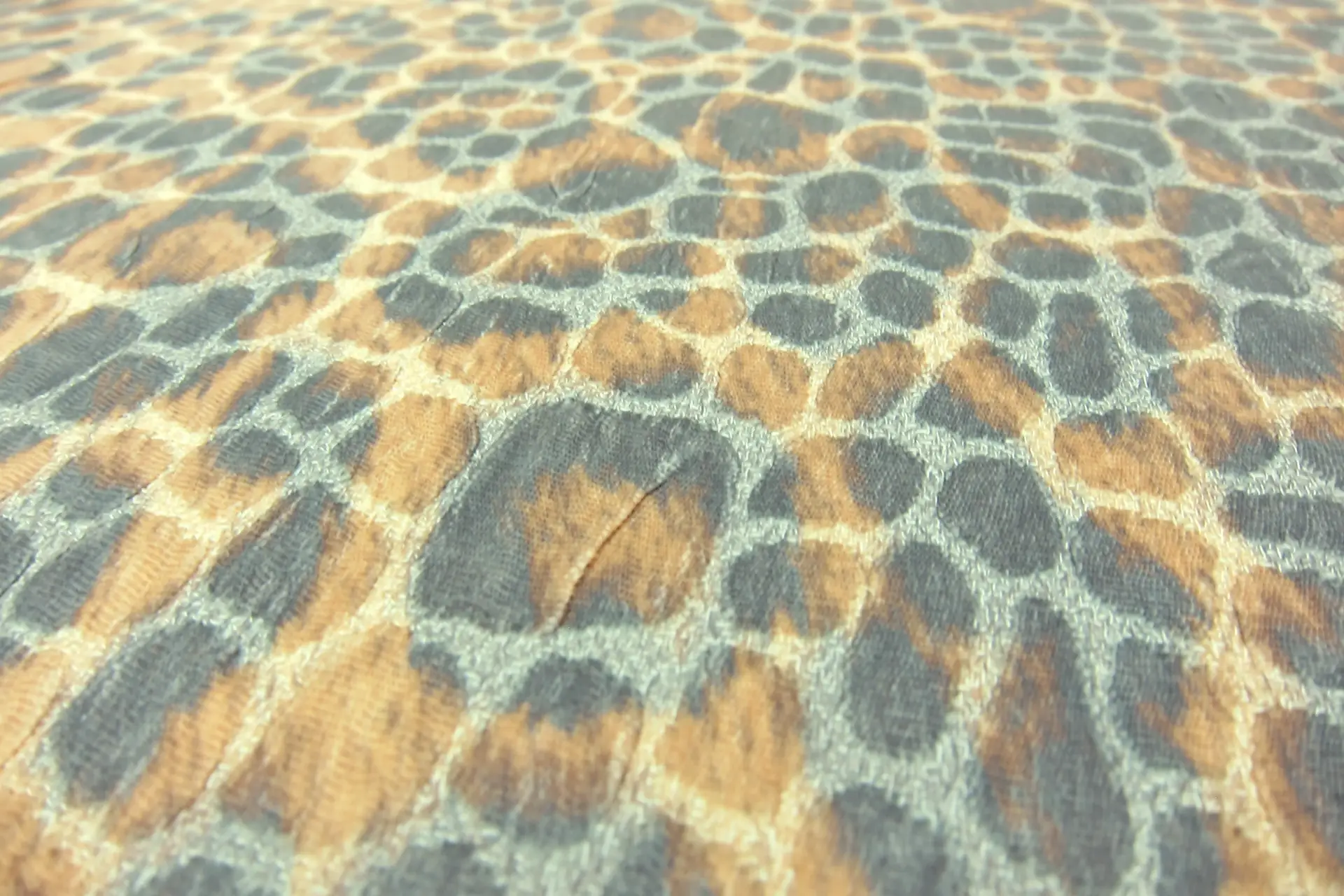 Cire Brocade2